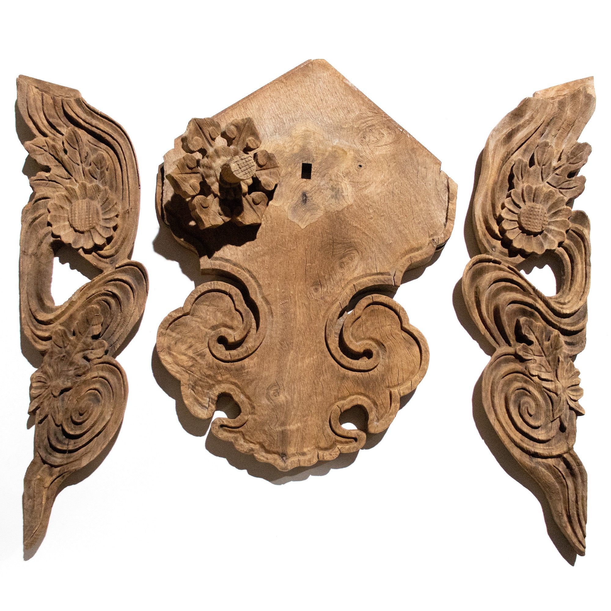 Gegyo Temple Eve Carvings | Edo Period