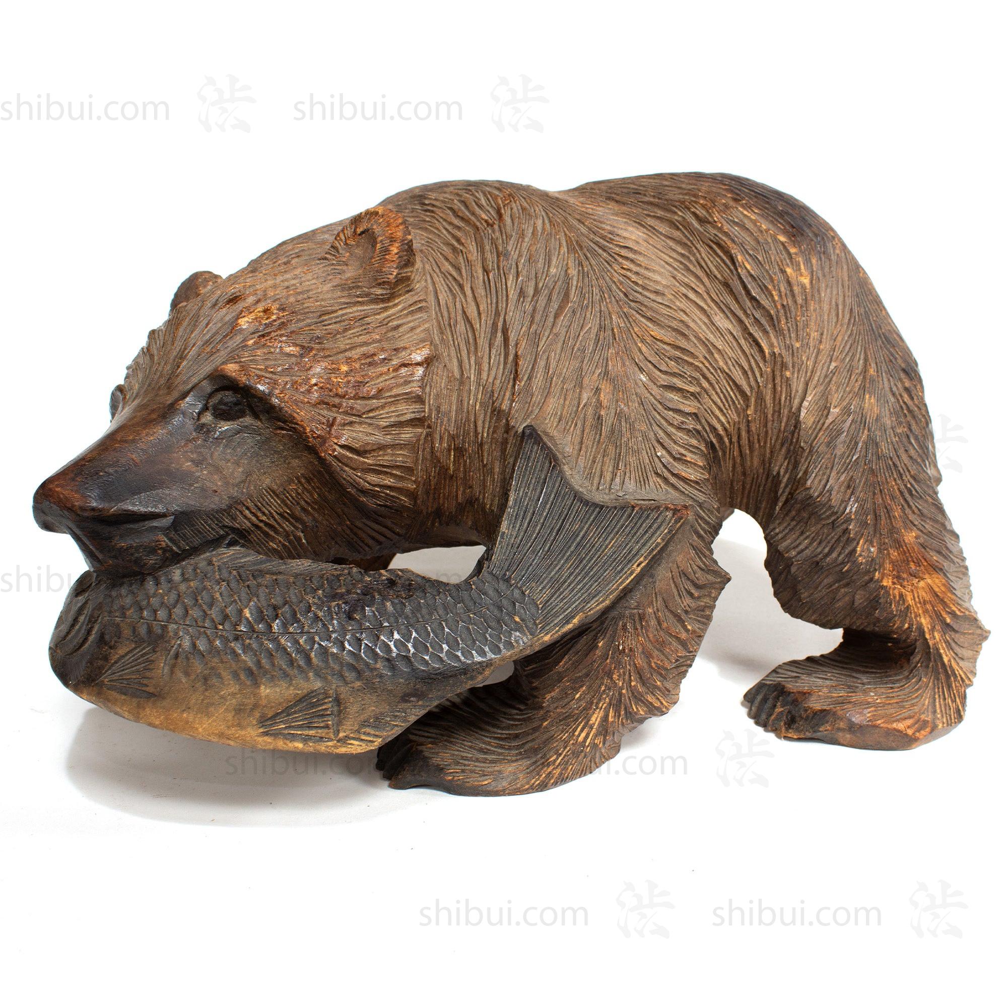 Kibori Kuma | Hand Carved Wood Bear | Japanese Hand Carved Bear with Salmon
