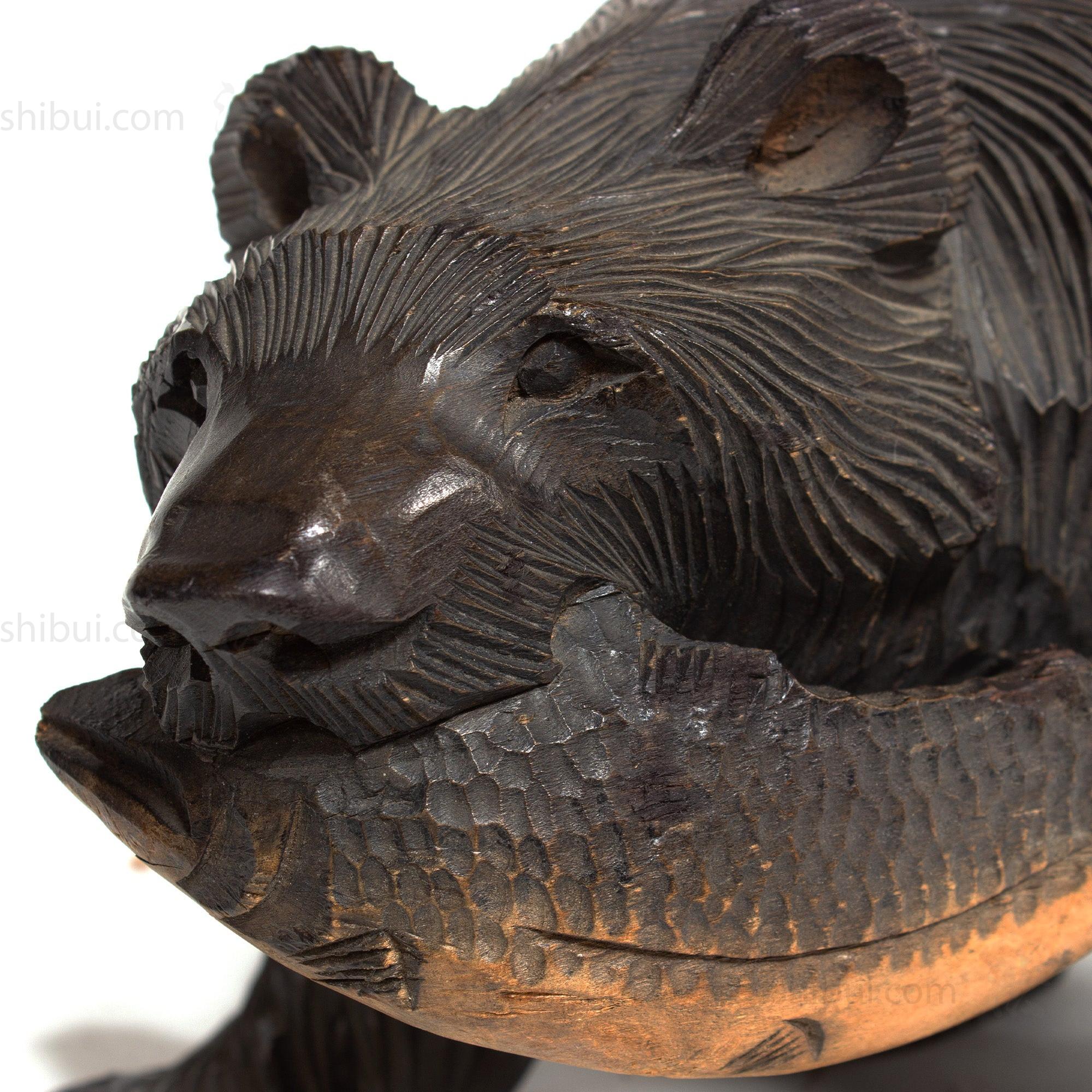 Kibori Kuma | Hand Carved Wood Bear | Japanese Hand Carved Bear with Salmon