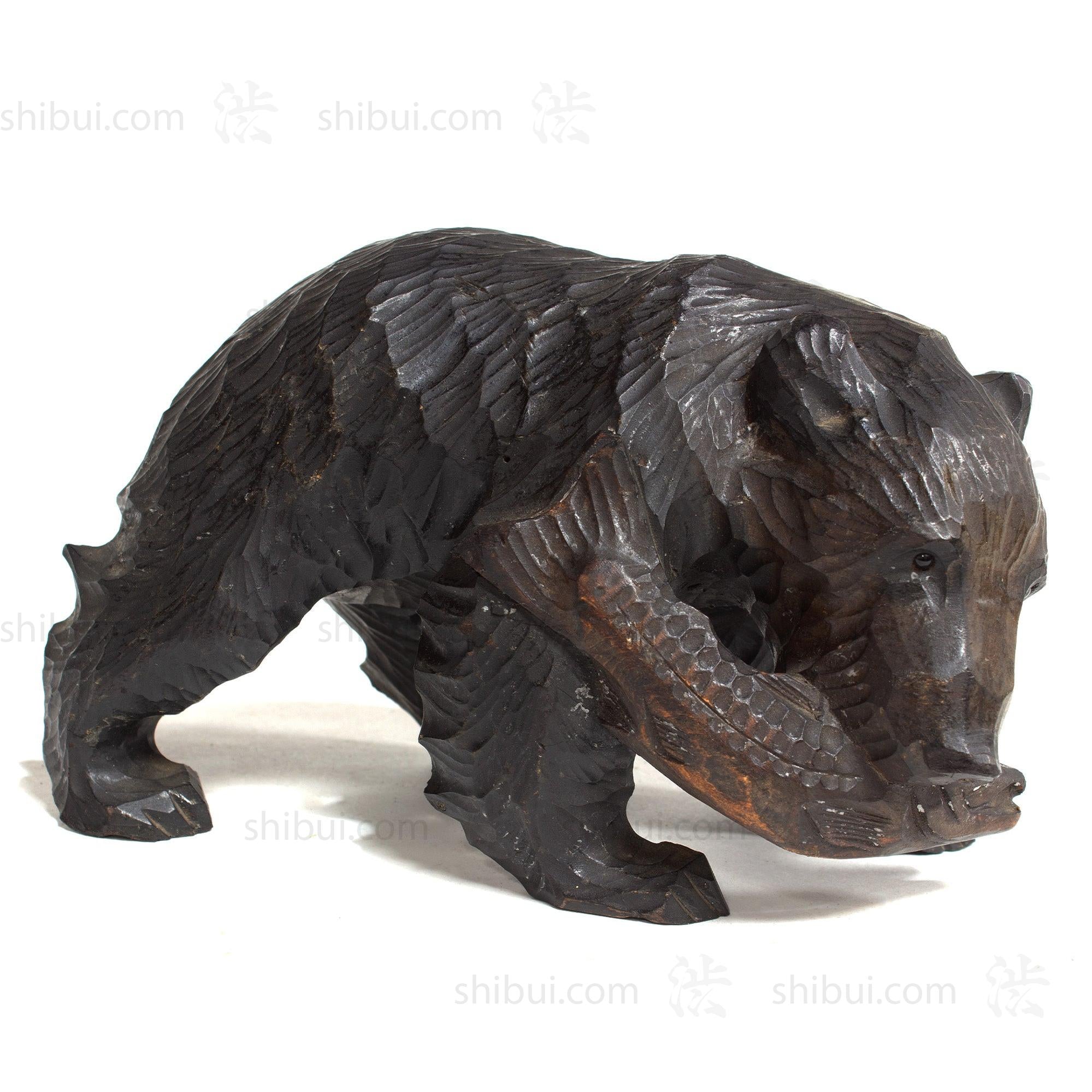 Kibori Kuma | Hand Carved Wood Bear | Japanese Hand Carved Bear with Salmon