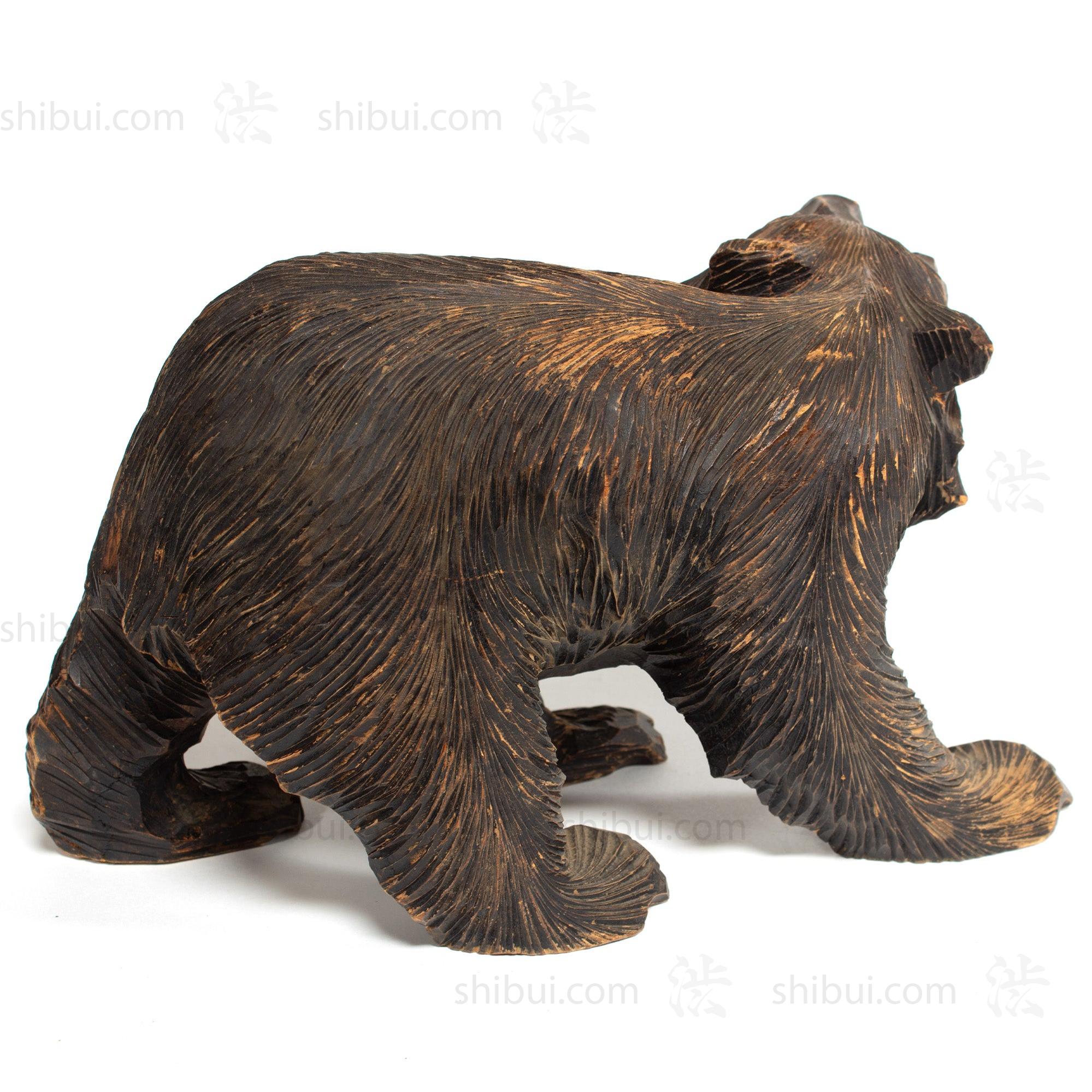 Kibori Kuma | Hand Carved Wood Bear | Japanese Hand Carved Bear with Salmon