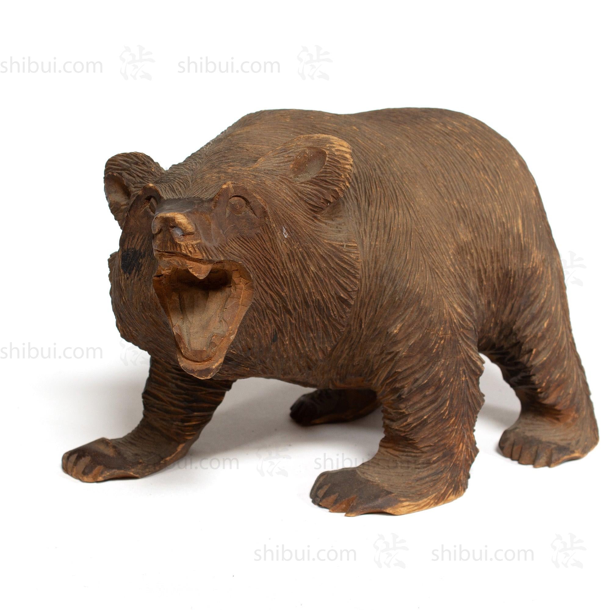 Kibori Kuma | Hand Carved Wood Bear | Japanese Hand Carved Bear with Salmon