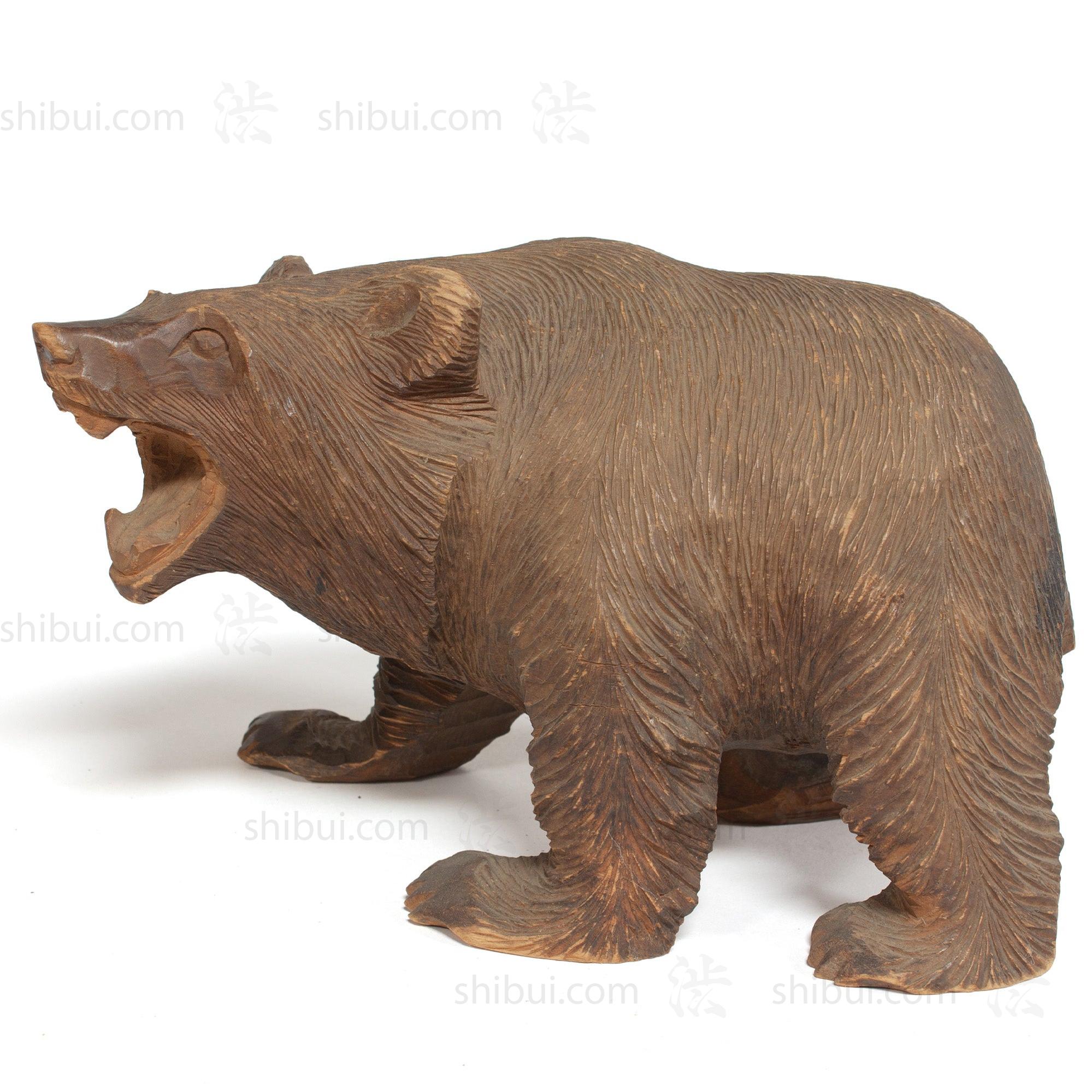 Kibori Kuma | Hand Carved Wood Bear | Japanese Hand Carved Bear with Salmon