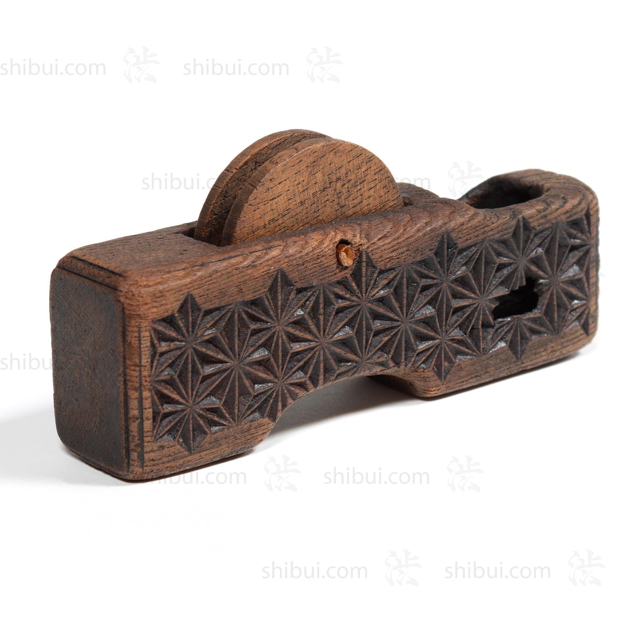 Sumitsubo Carpenters Ink Line With Asanoha Carved Design