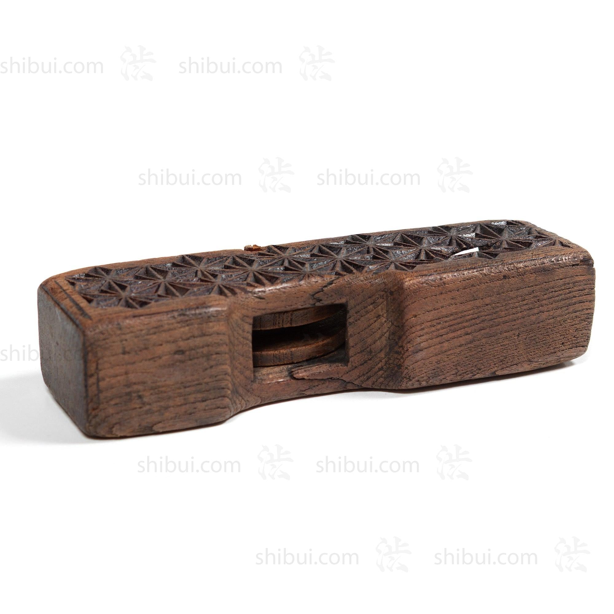 Sumitsubo Carpenters Ink Line With Asanoha Carved Design