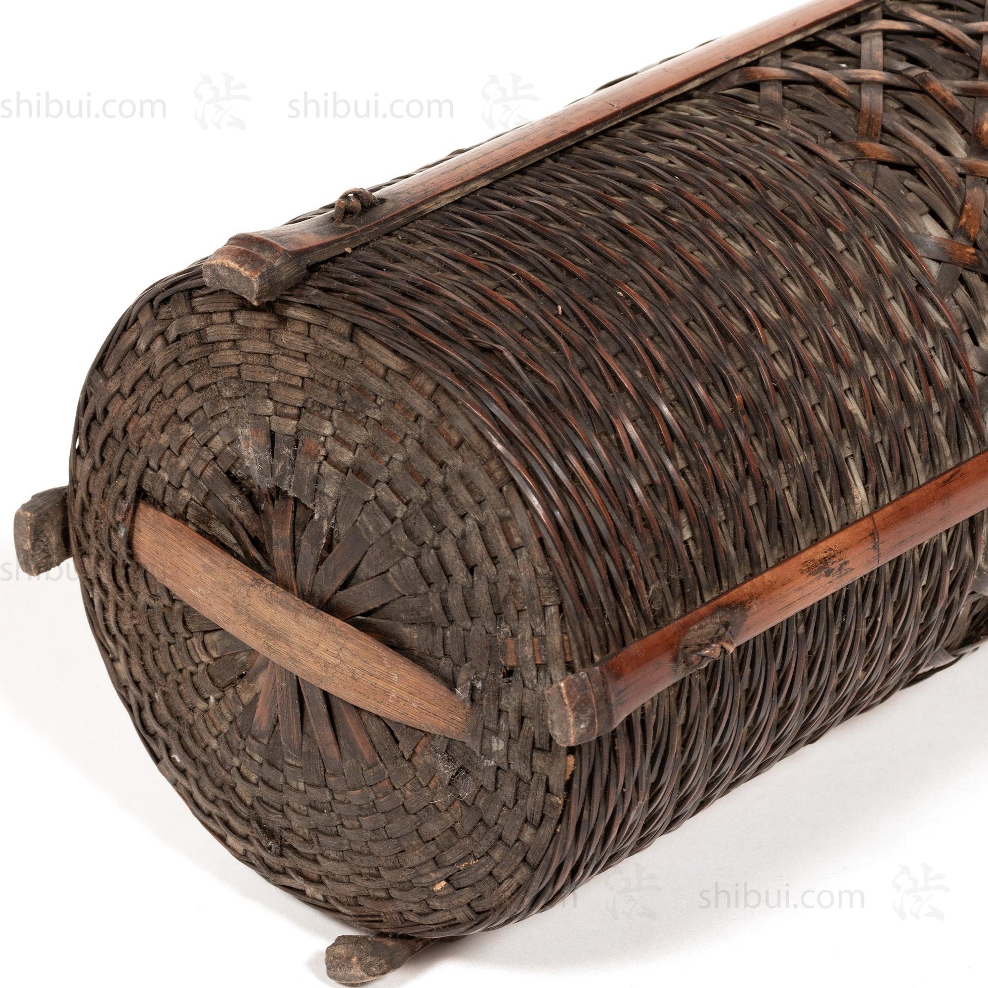 Hanakago | Bamboo Flower Basket with Wisteria Root Handle