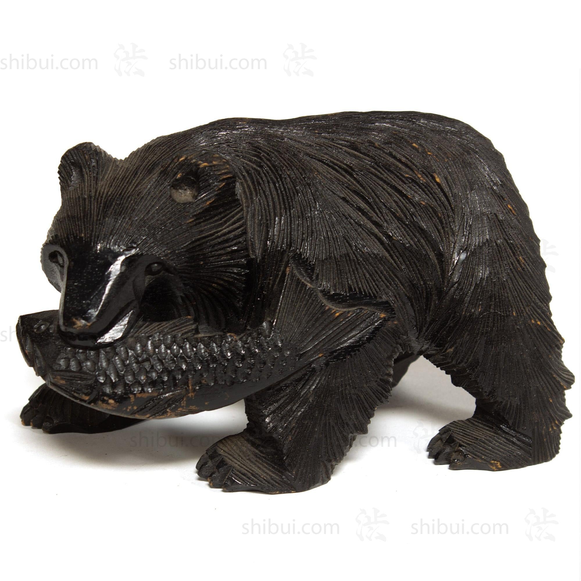 Kibori Kuma | Hand Carved Wood Bear | Japanese Hand Carved Bear with Salmon