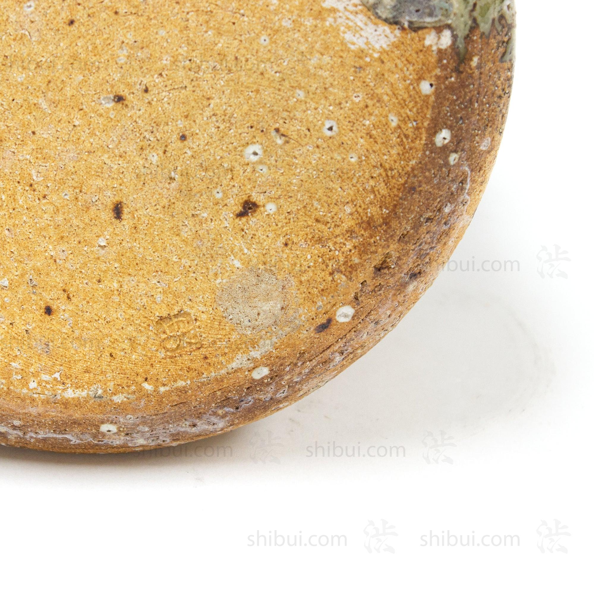 Iga Mizusashi by Hiroshi Matsumoto