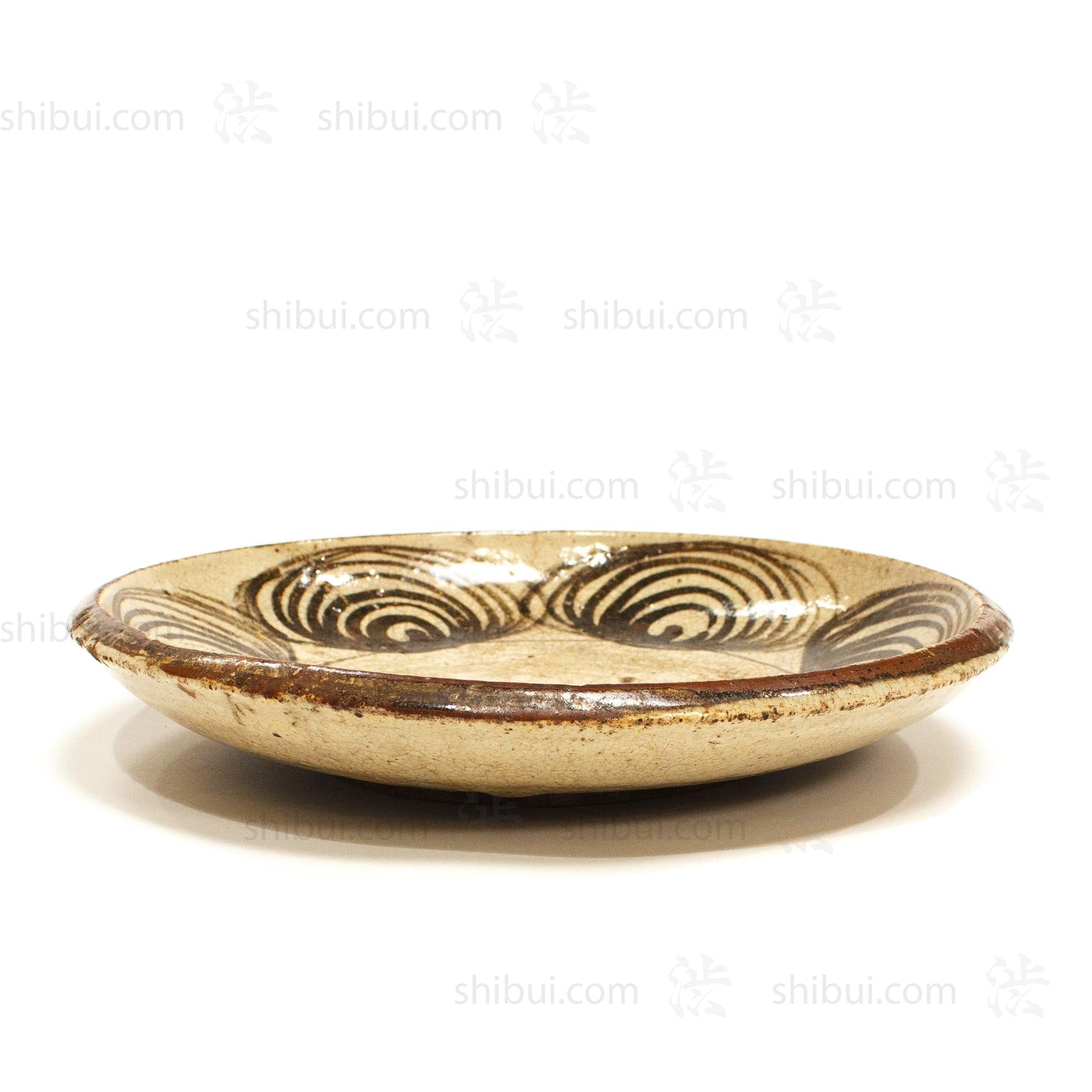 Japanese Horse Eye Motif Plate