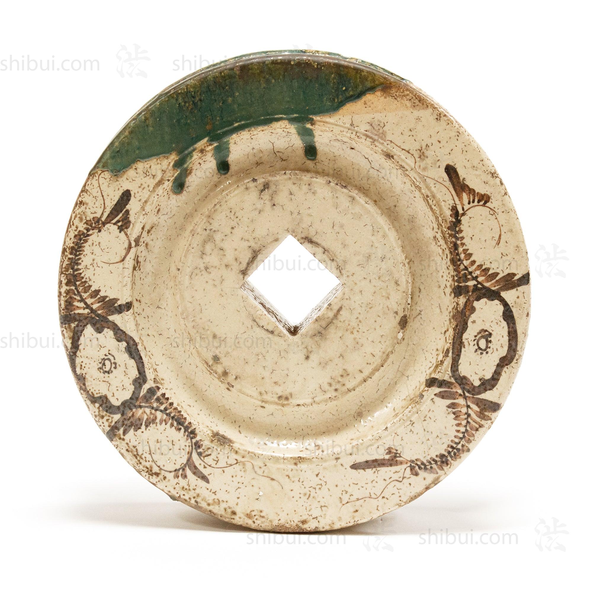 Large Oribe Ceramic Well Pulley