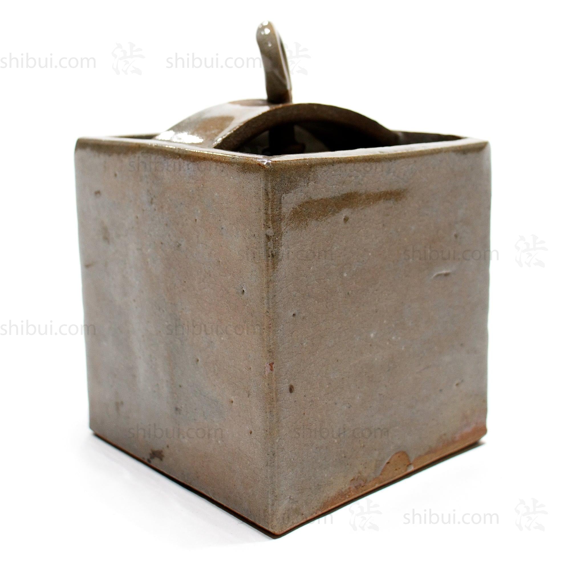 Ceramic Flower Vase with Well Bucket Motif