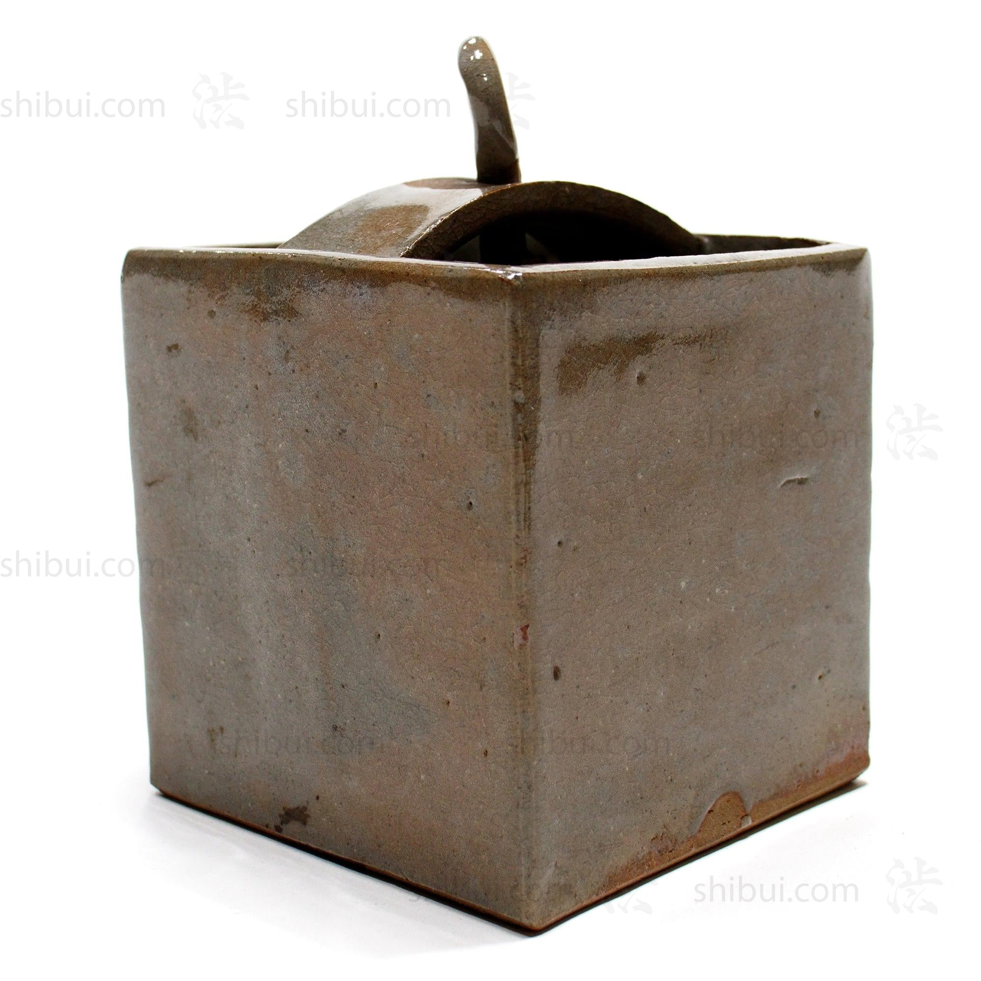 Ceramic Flower Vase with Well Bucket Motif