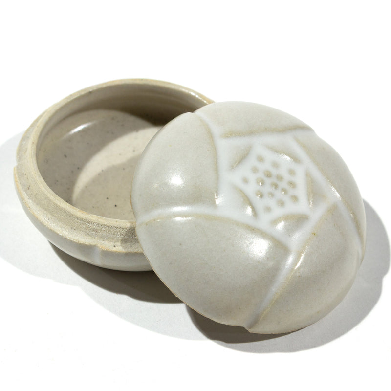 Ceramic Kogo with Camellia Motif | Japanese Incense Storage Container