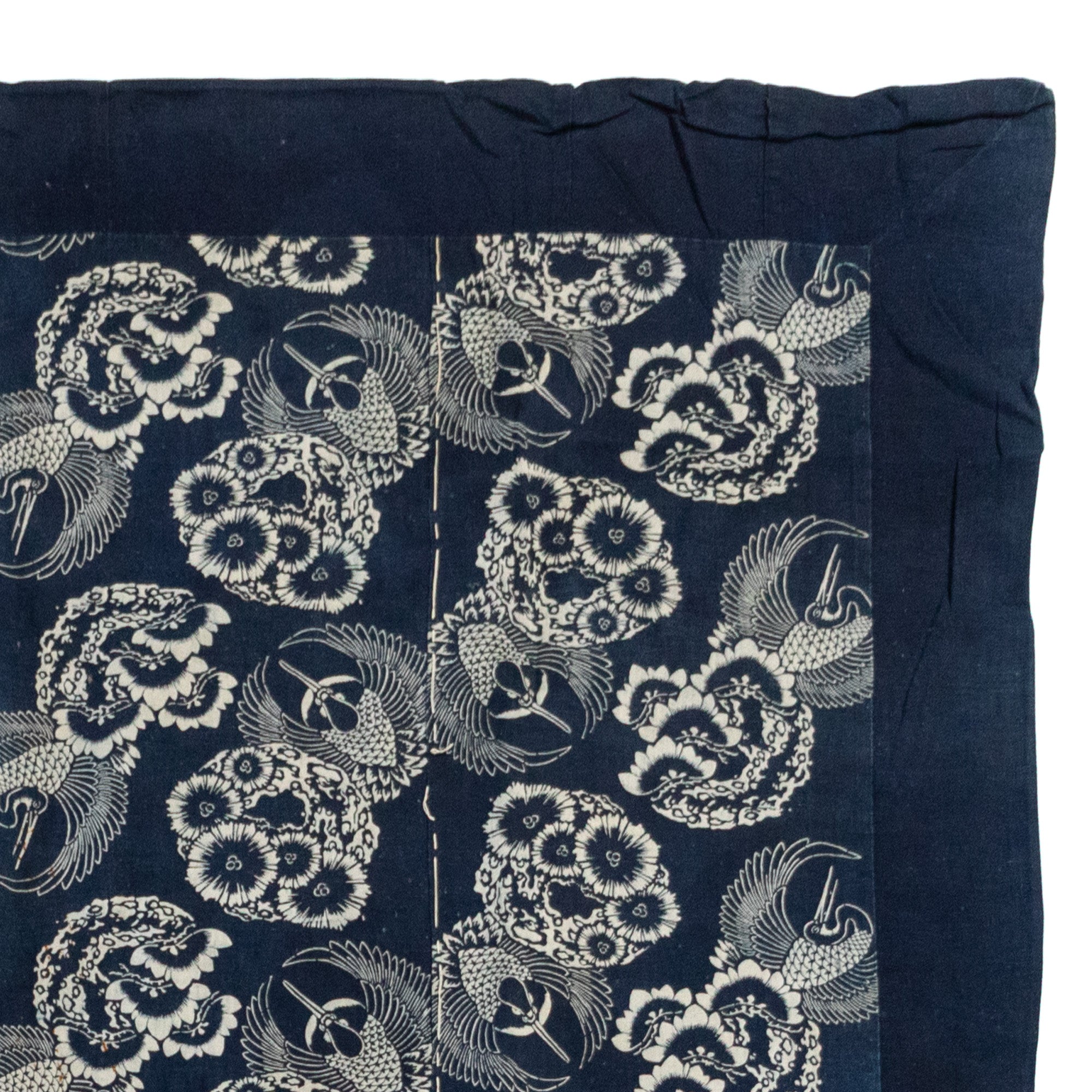 4-panel Katazome Futonji with Crane and Tortise Motif