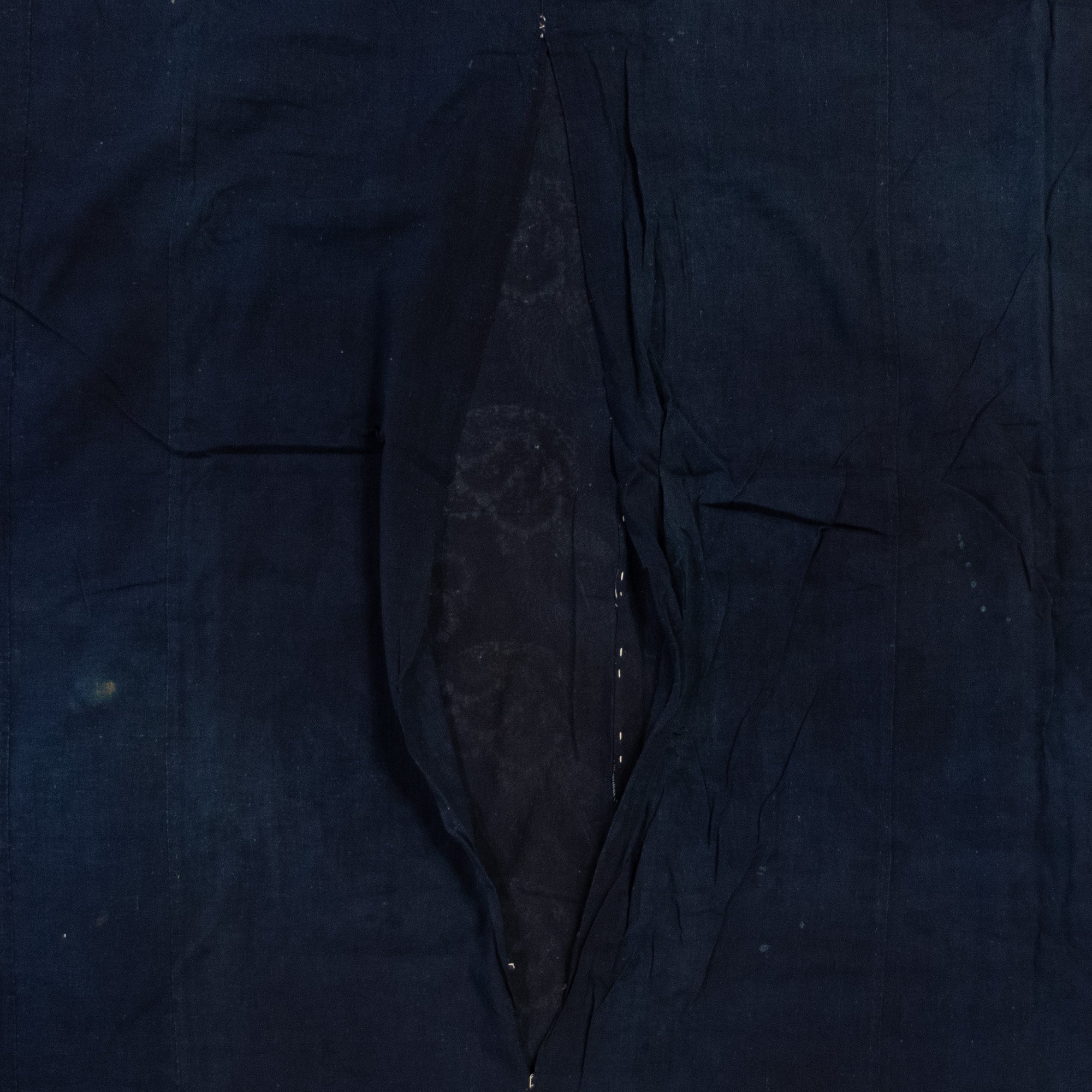 4-panel Katazome Futonji with Crane and Tortise Motif