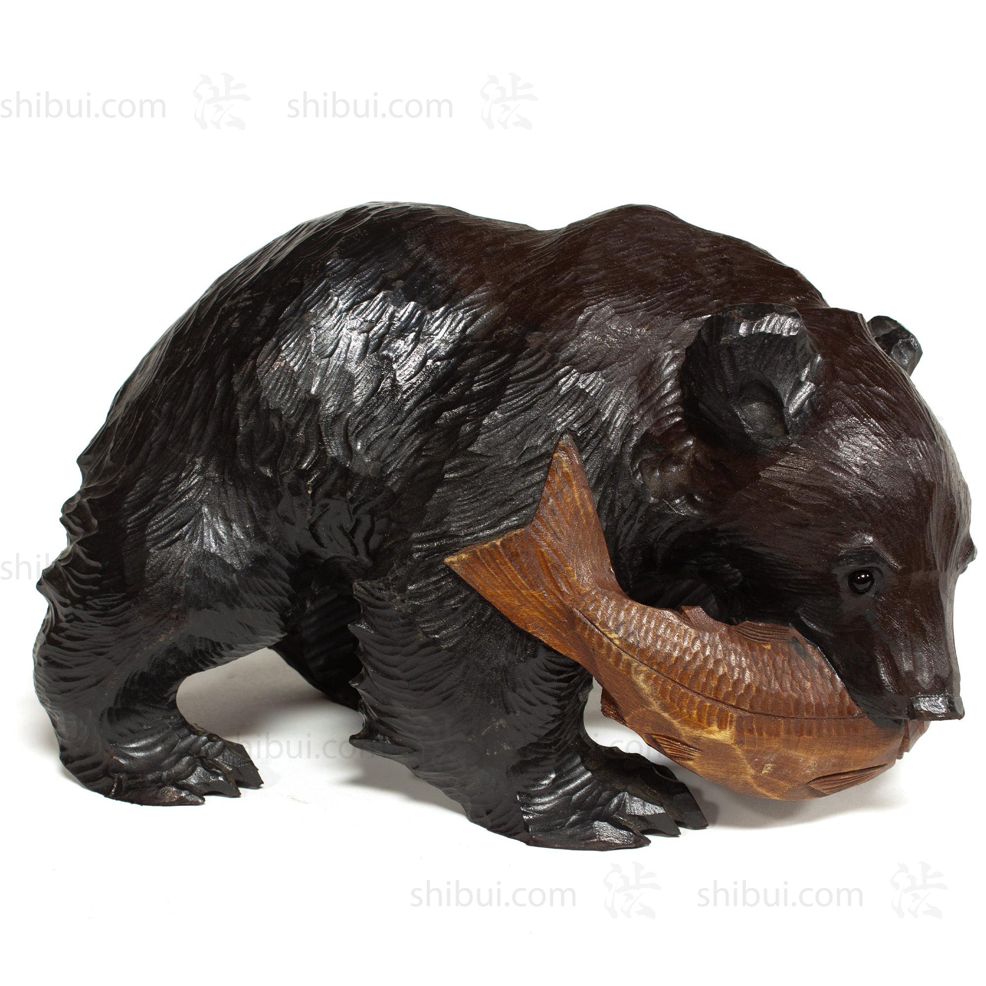 Kibori Kuma | Hand Carved Wood Bear | Japanese Hand Carved Bear with Salmon