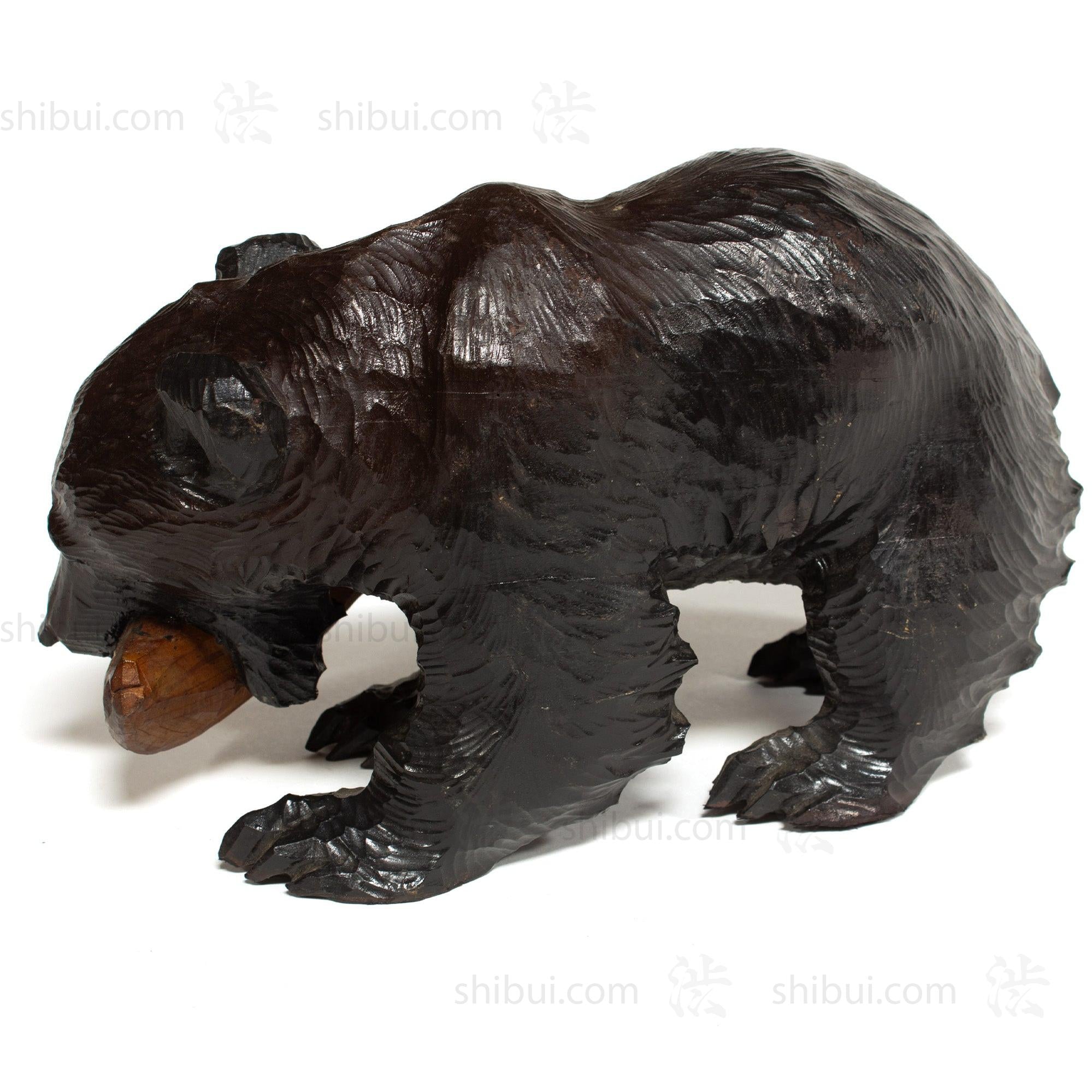 Kibori Kuma | Hand Carved Wood Bear | Japanese Hand Carved Bear with Salmon
