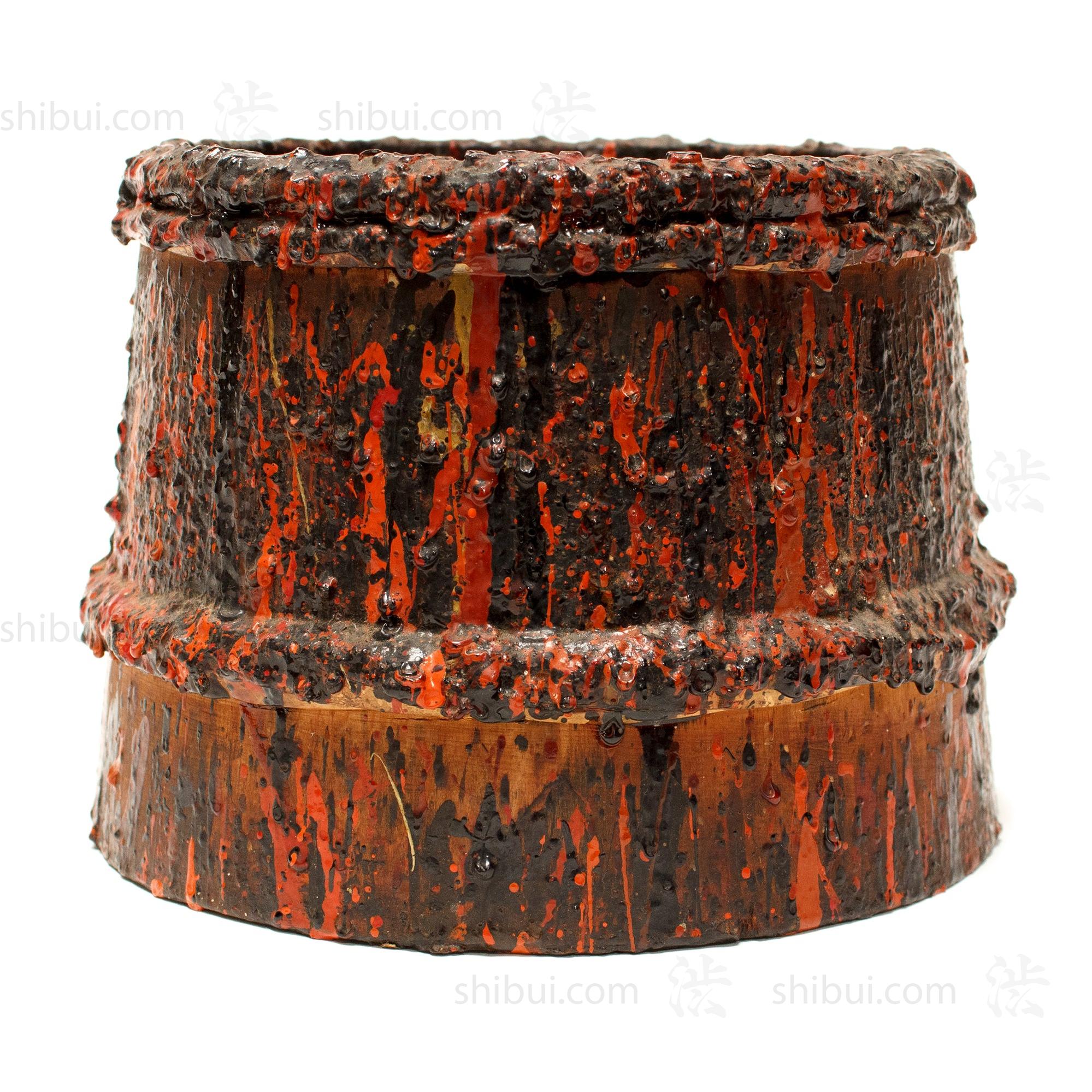 Lacquer Craftsman's Bucket Stand