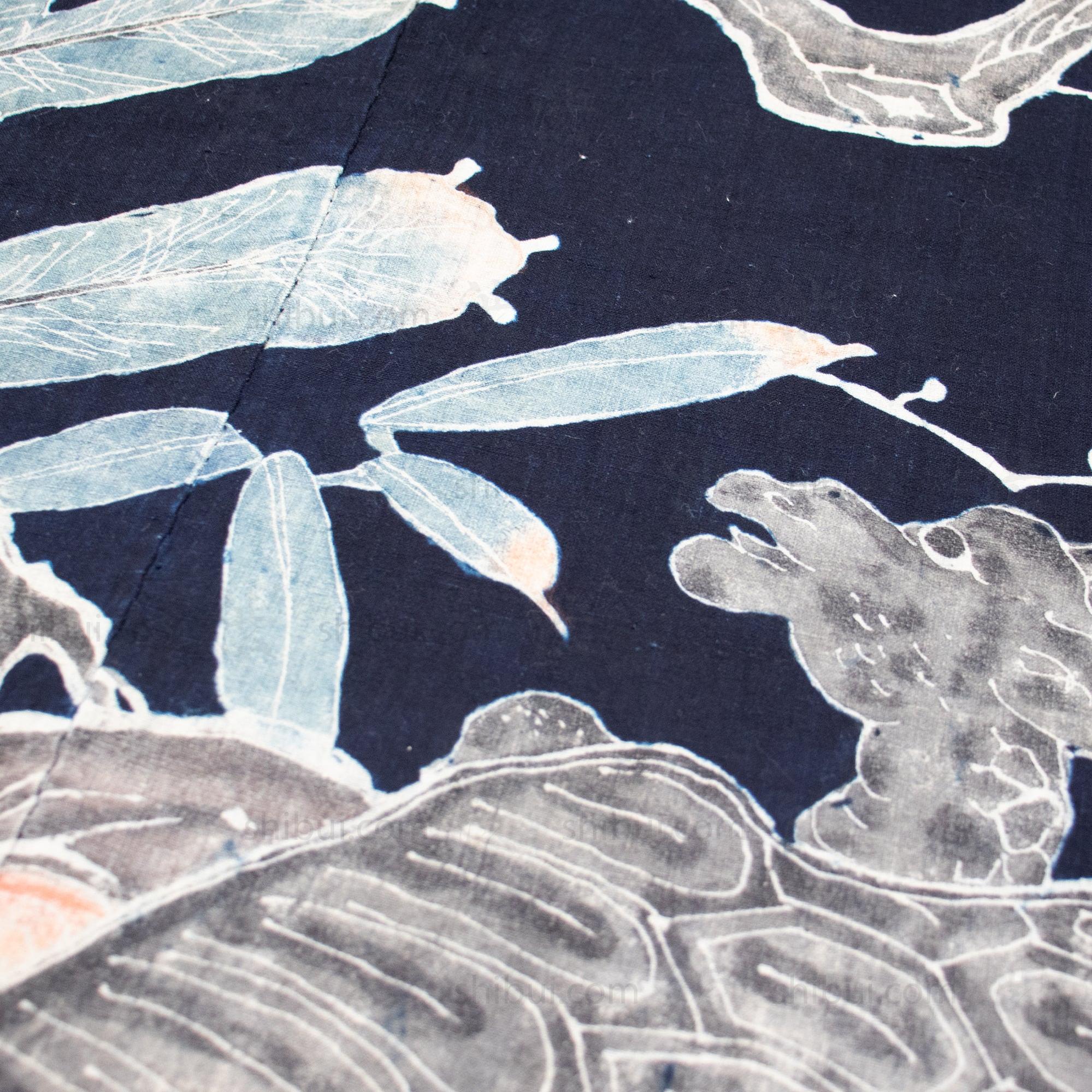 Crane & Tortoise Futonji Japanese Antique Indigo Tsutsugaki Futon Cover