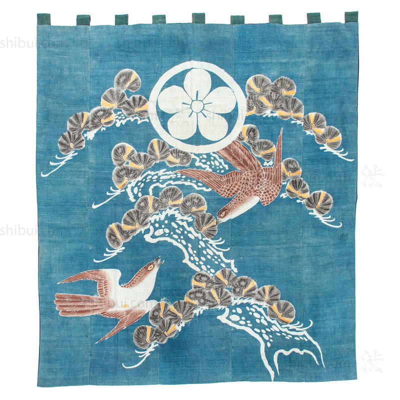 Tsutsugaki Hawks and Pine Mounted Futonji