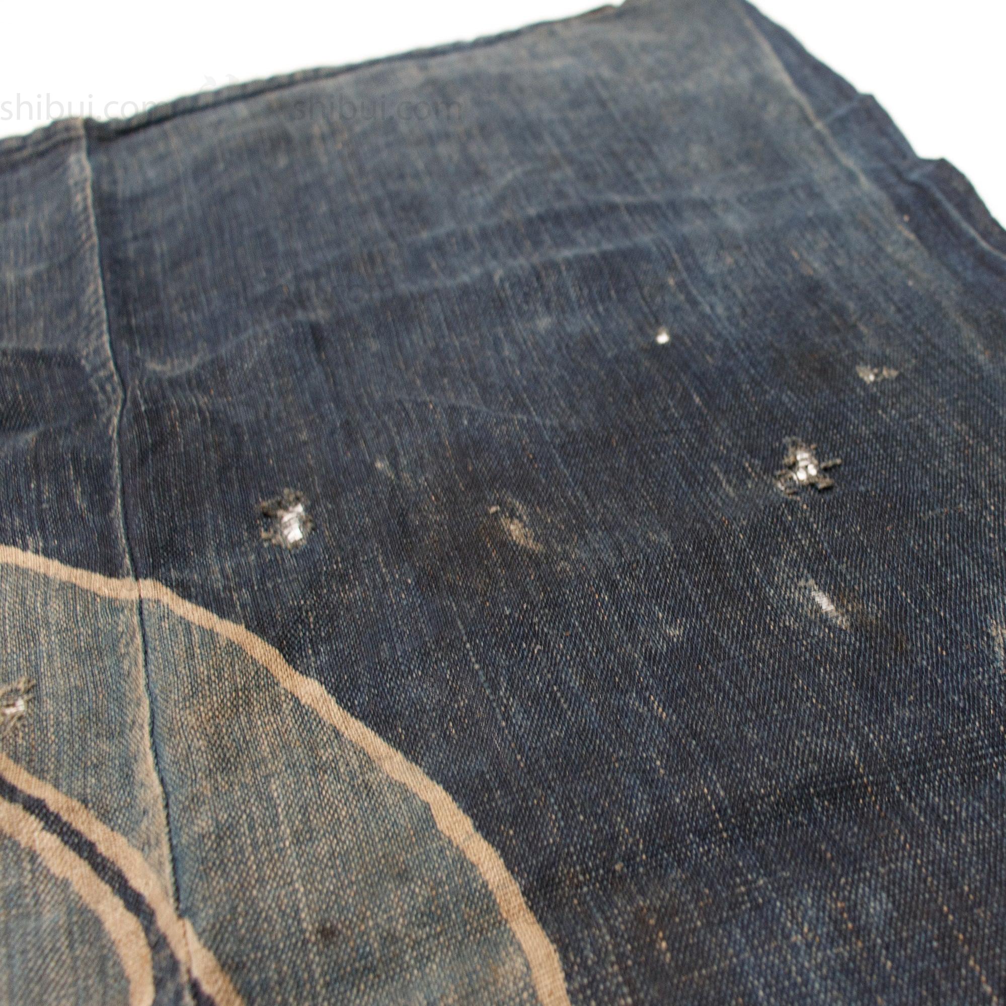 Mon Tsutsugaki Dyed Futonji | Japanese Indigo Dyed Hemp