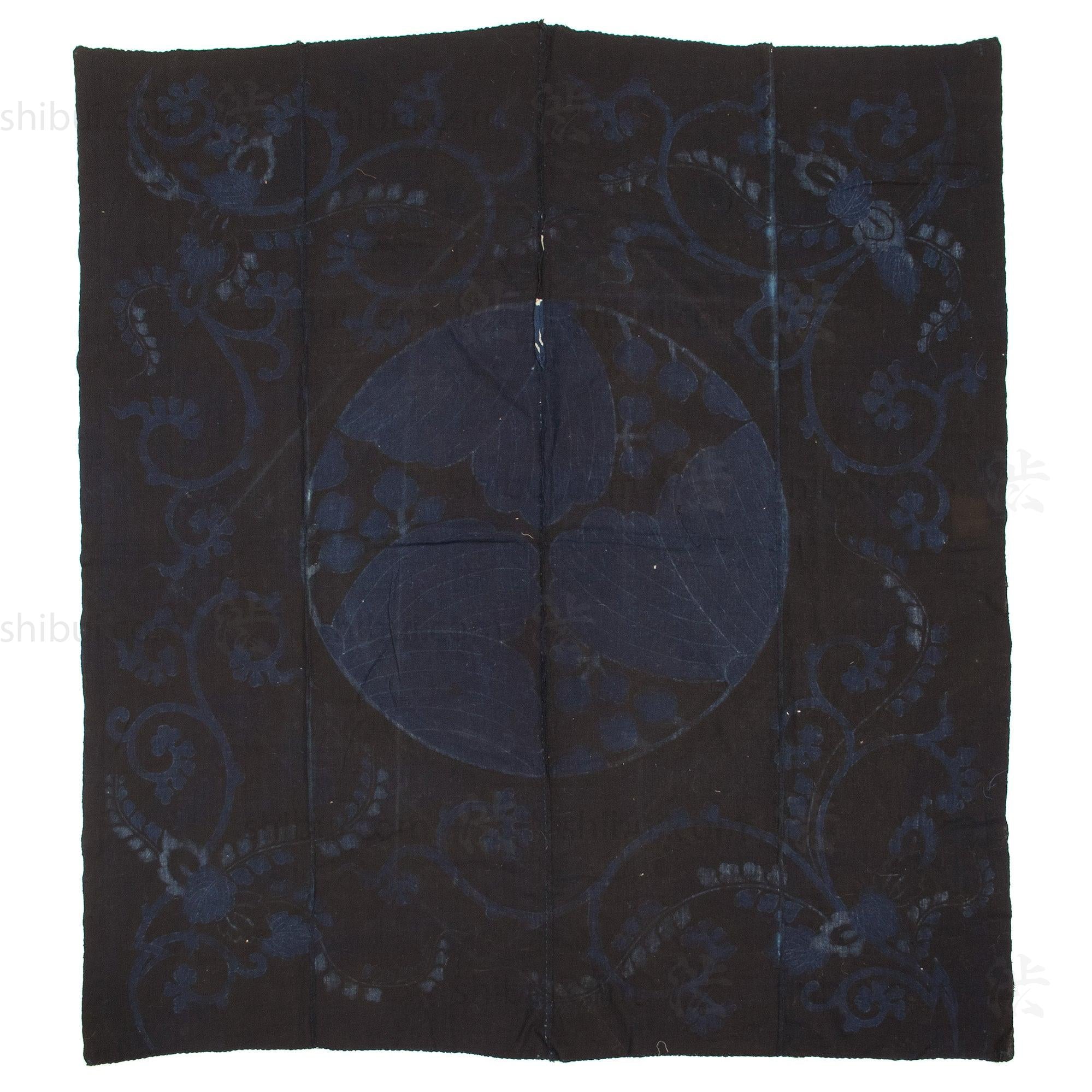 Tsutsugaki Futonji | Japanese Indigo Dyed Cotton with Arabesque and Crest