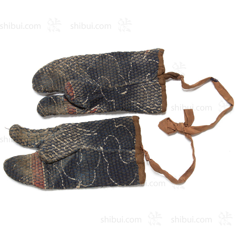 Sashiko Quilted Japanese 19th Century Fireman's Gloves