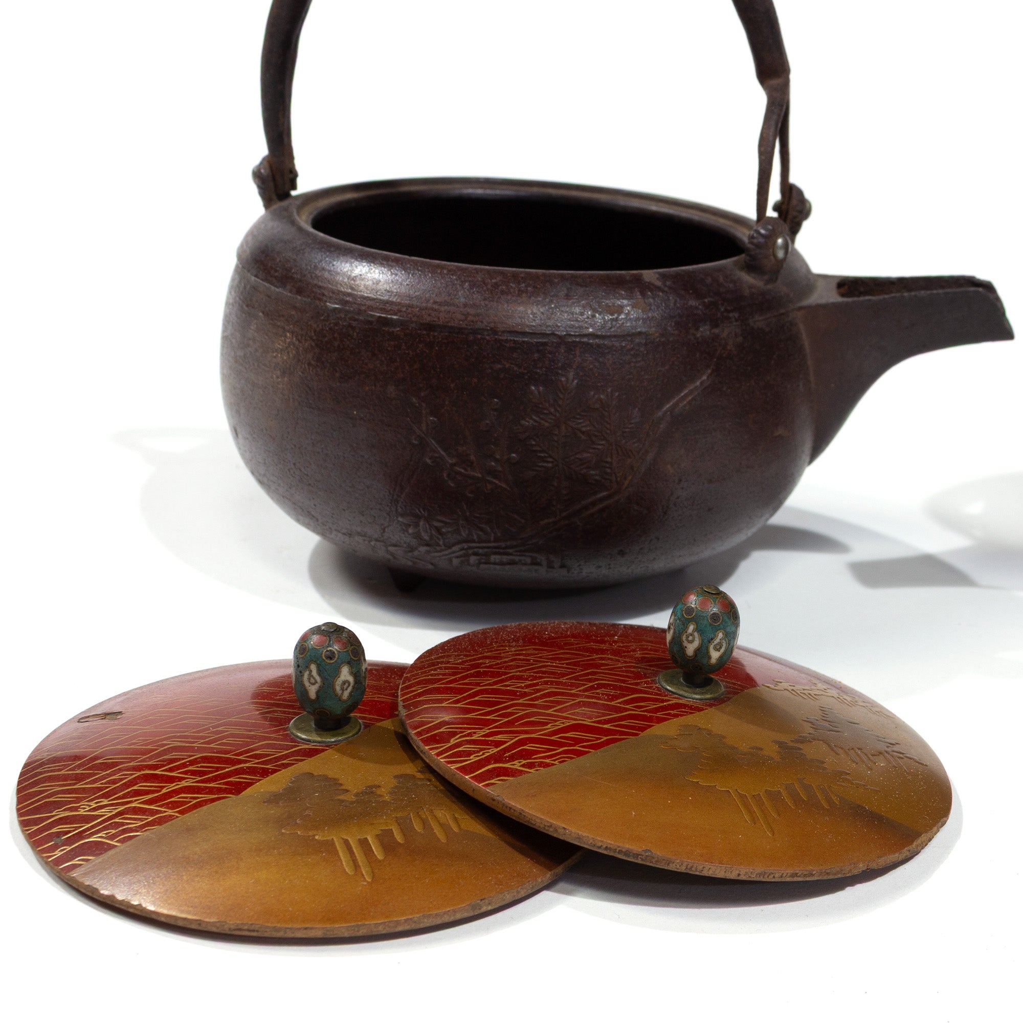 Chōshi | Sake Ewer Pair With Maki-e Lids