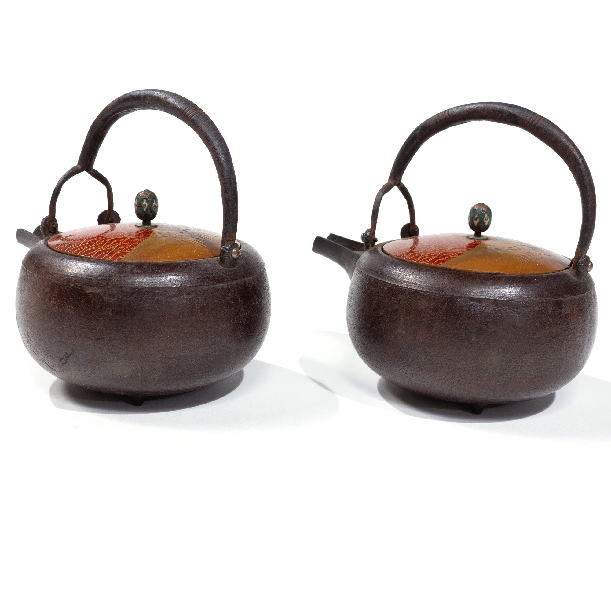 Chōshi | Sake Ewer Pair With Maki-e Lids