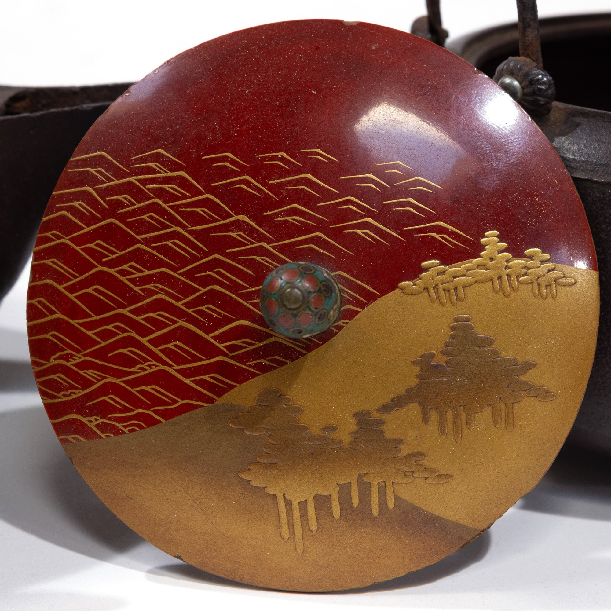 Chōshi | Sake Ewer Pair With Maki-e Lids