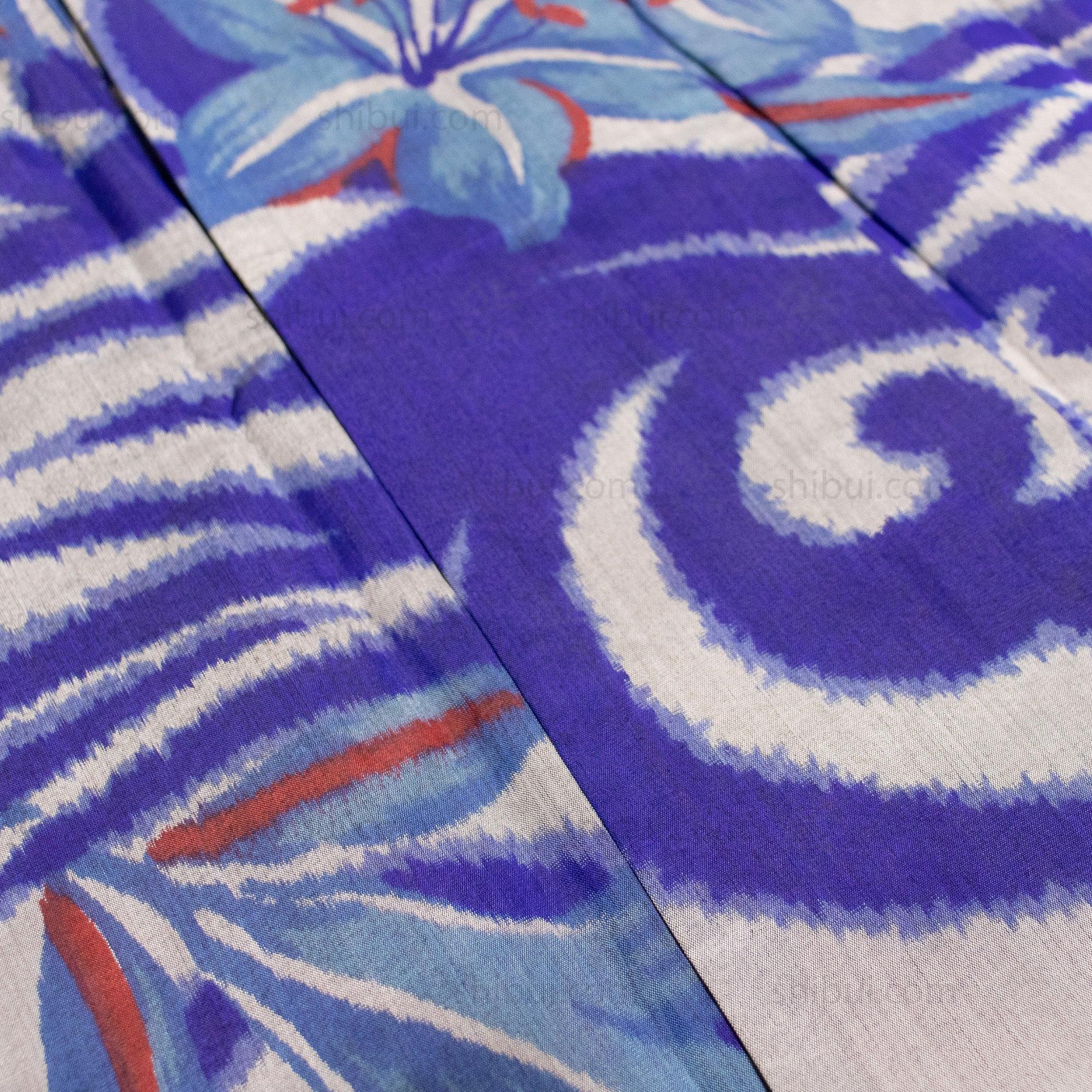 Meisen Waves & Lily Silk Kimono