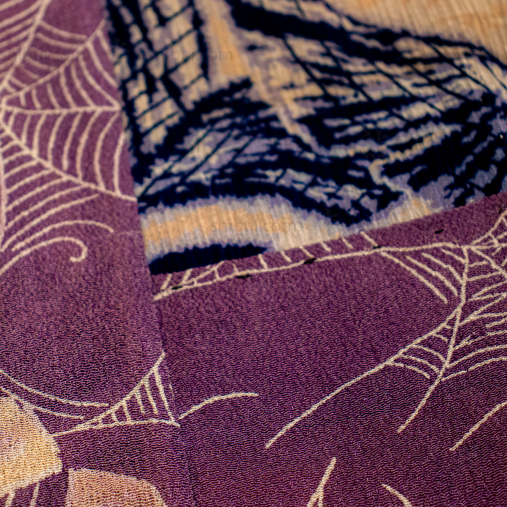 Yosegire Sleeveless Spiderweb Hanjuban