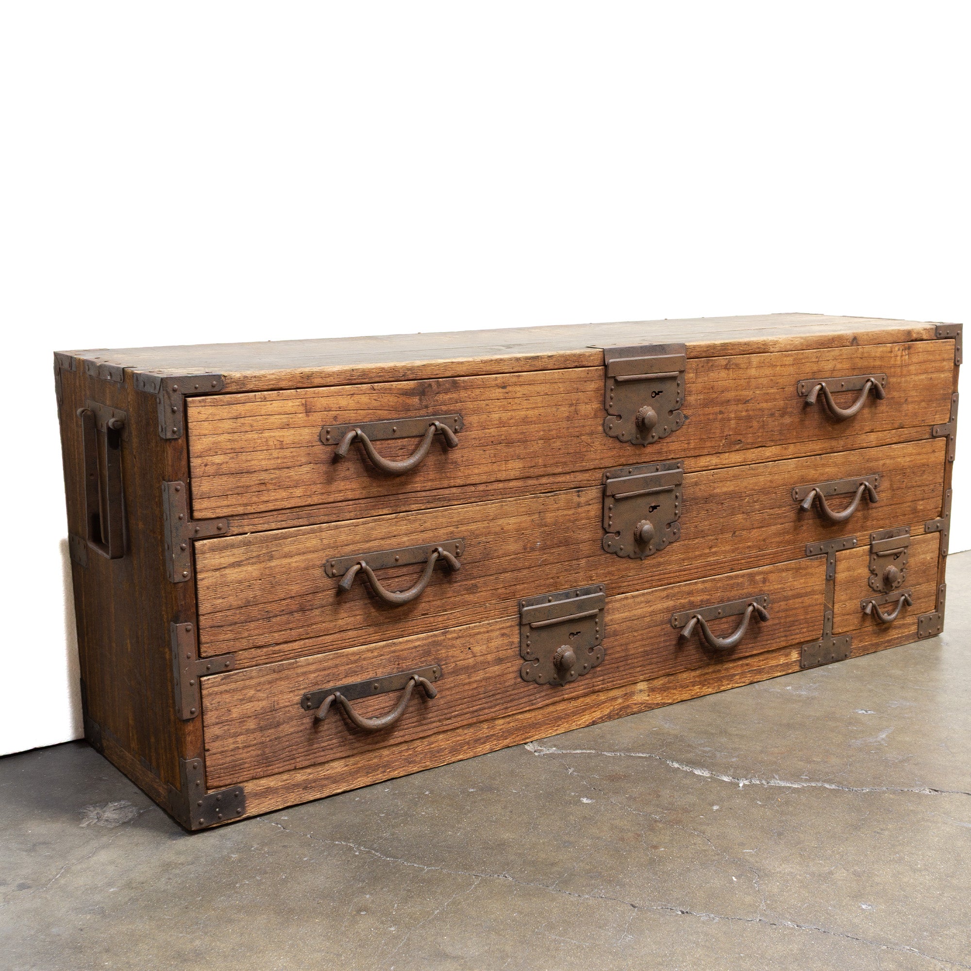 Katana Dansu | Japanese Antique Sword Storage Chest