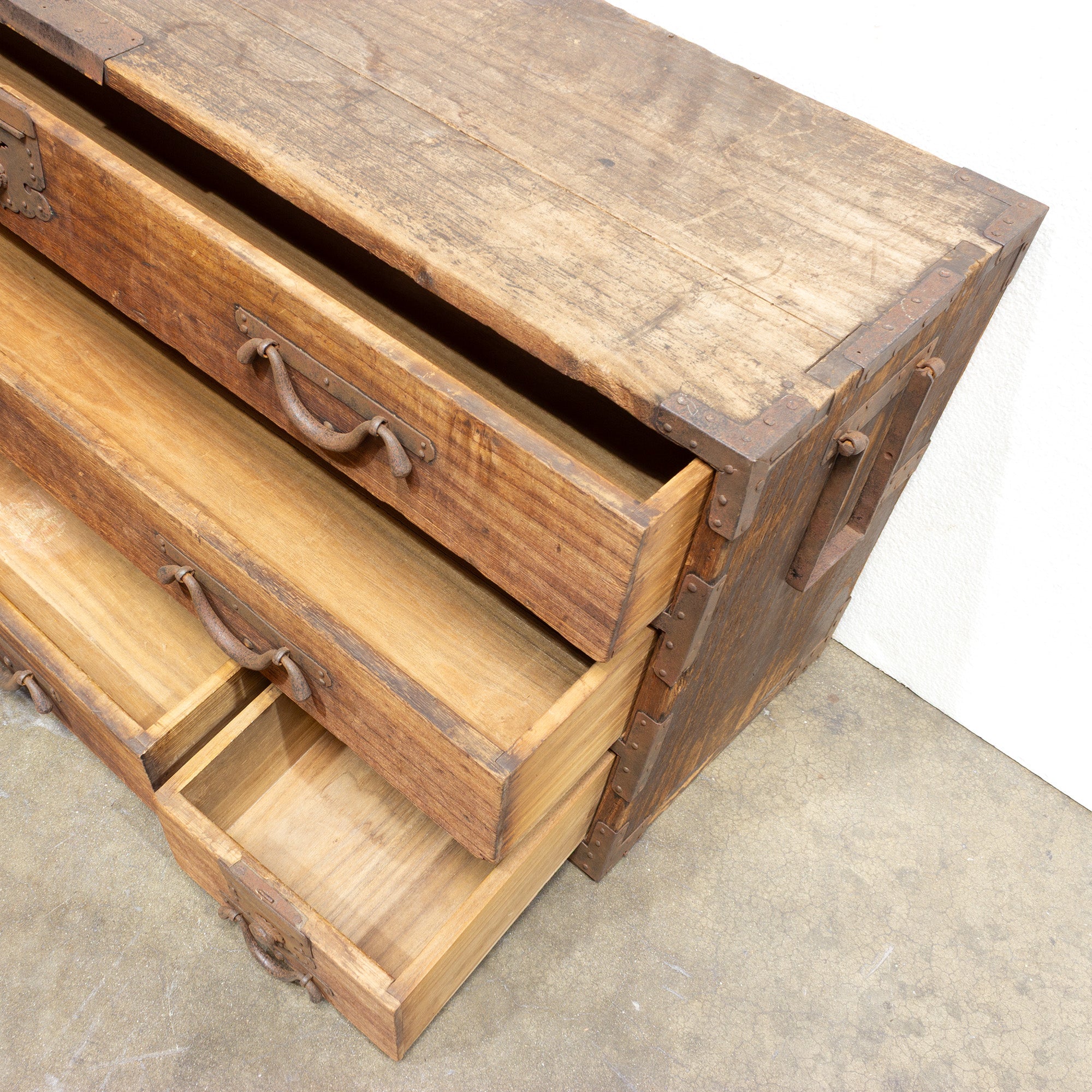 Katana Dansu | Japanese Antique Sword Storage Chest