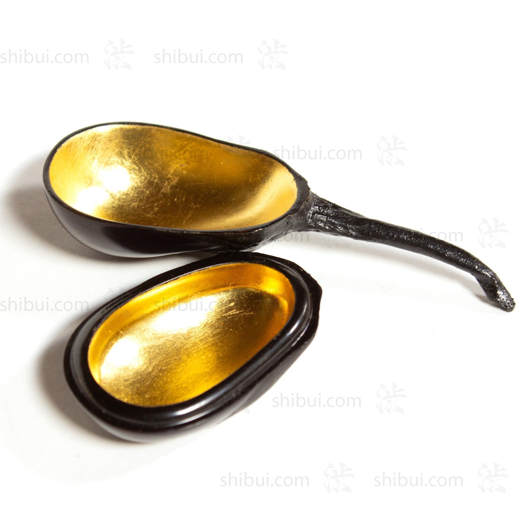 Lacquered Eggplant Kogo | Japanese Incense Storage Container