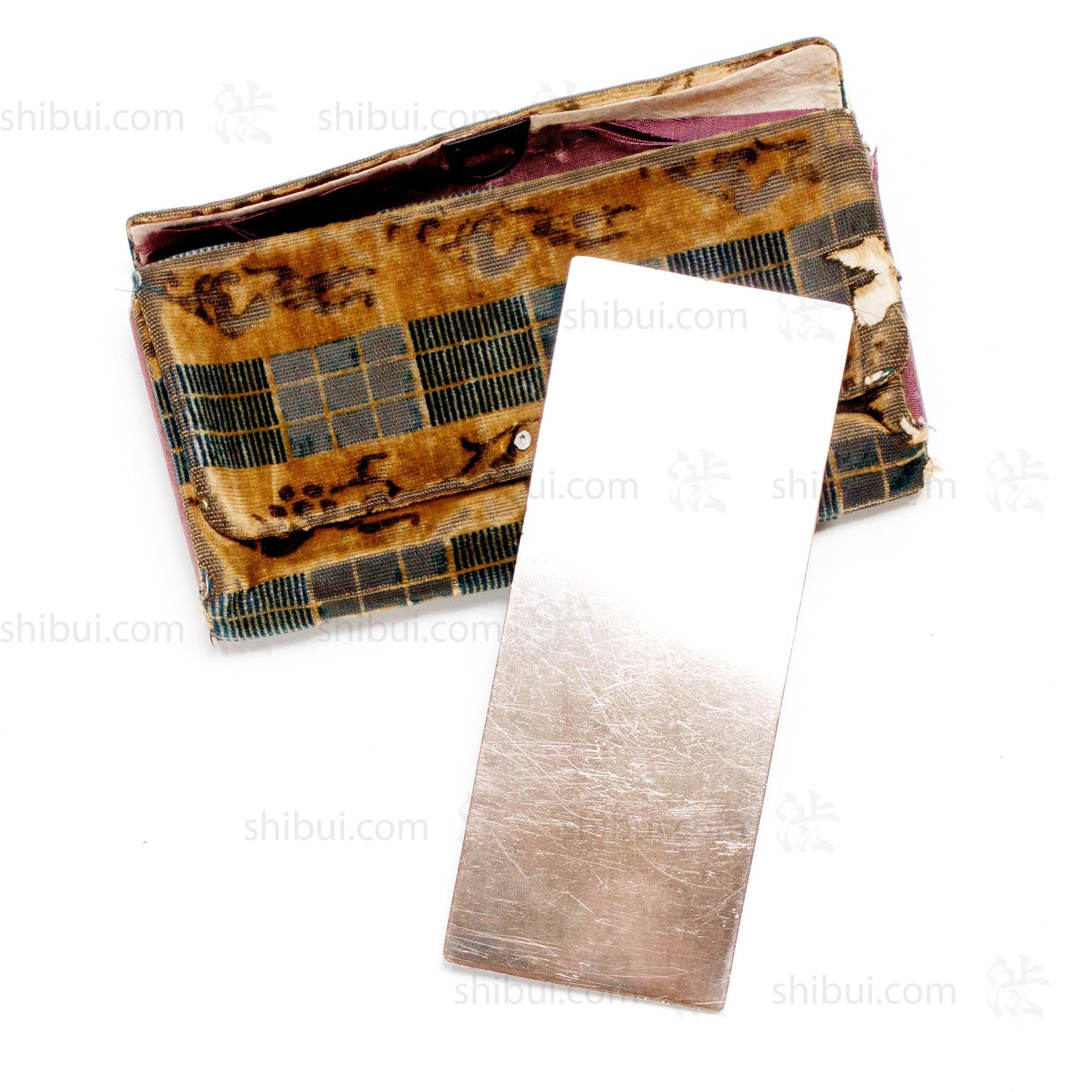 Ladies velvet wallet with bronze mirror