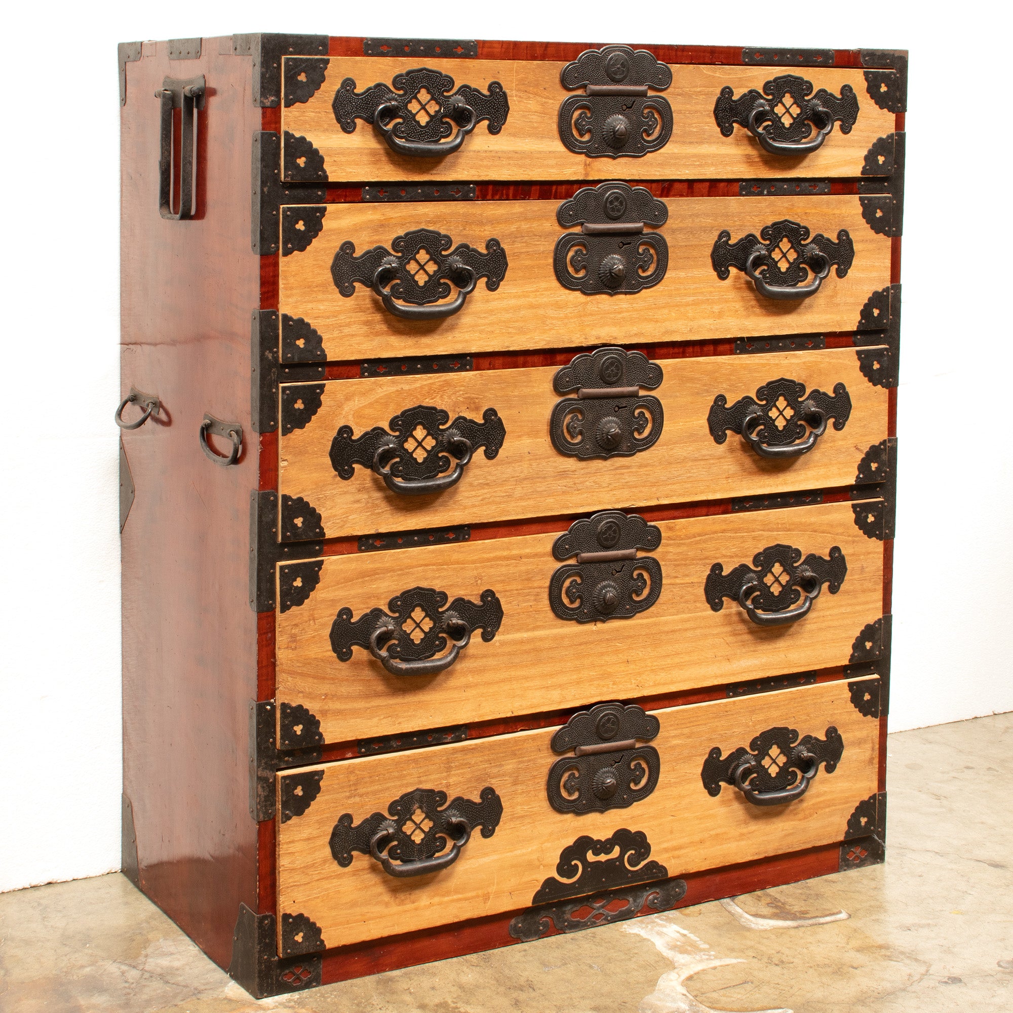 Matsumoto Isho Dansu Clothing Chest | Japanese Antique Furniture
