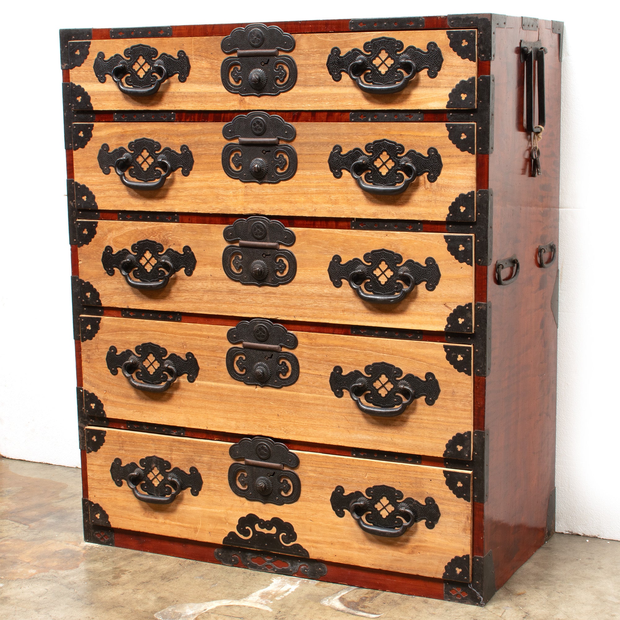 Matsumoto Isho Dansu Clothing Chest | Japanese Antique Furniture