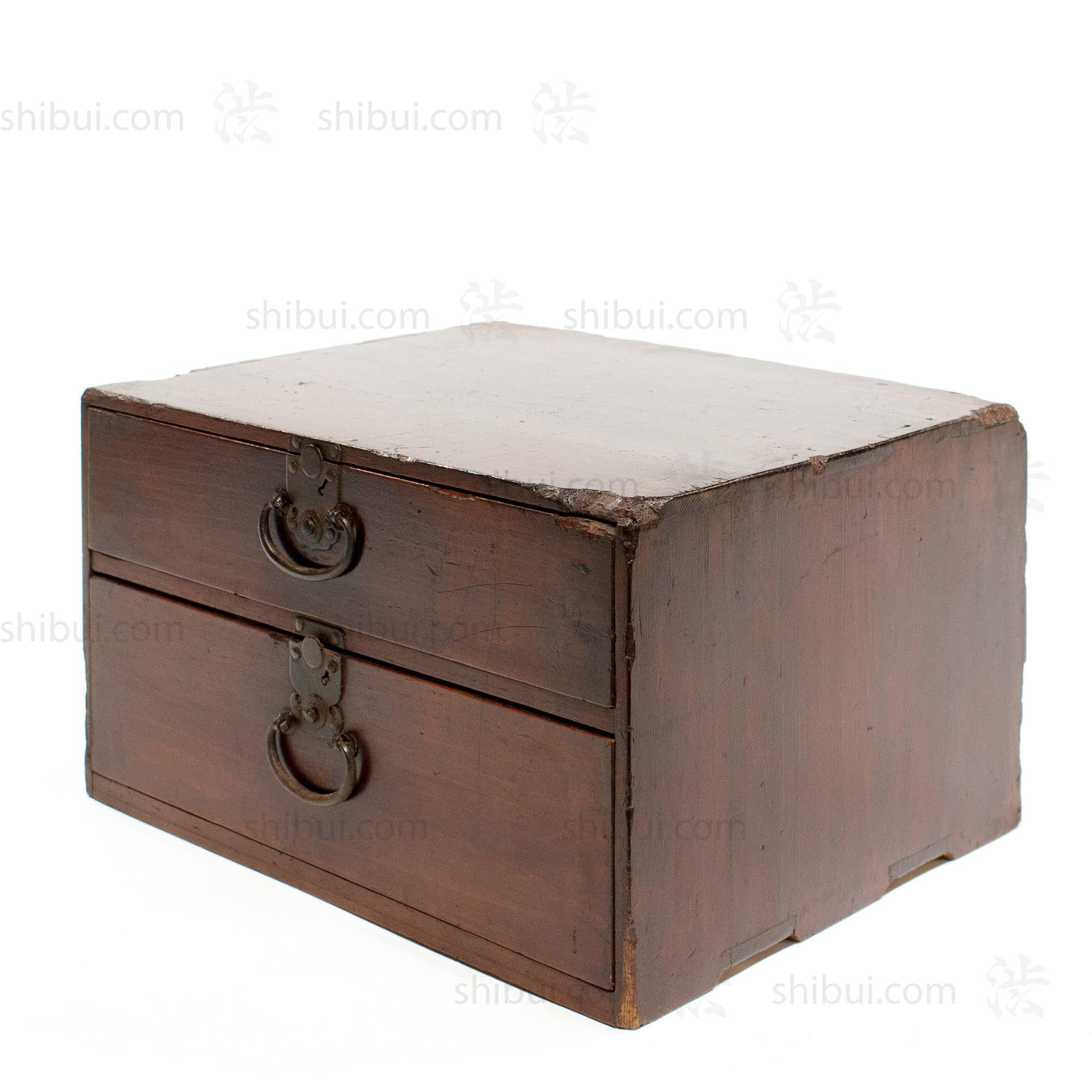 Ko Bako | Small Chest
