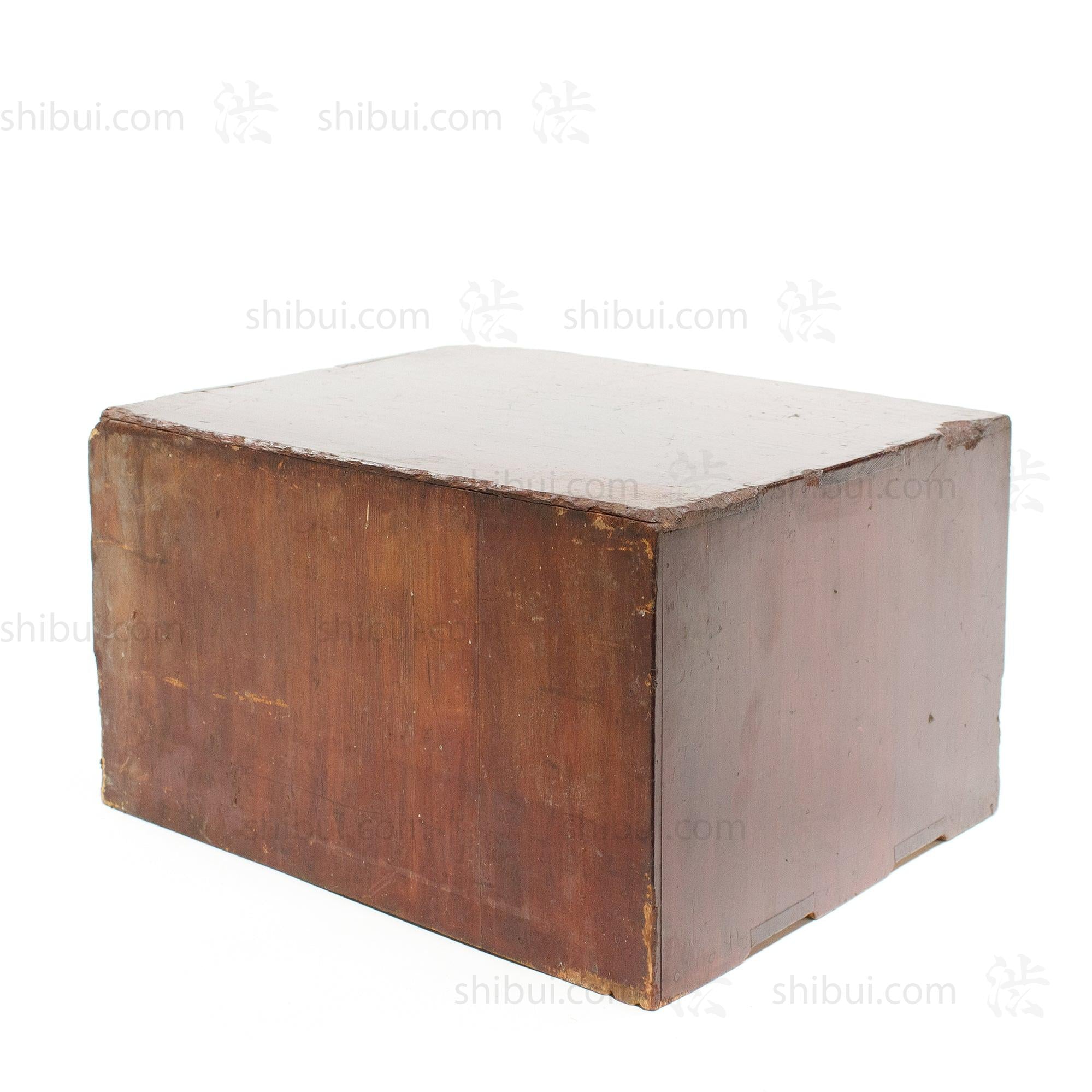 Ko Bako | Small Chest