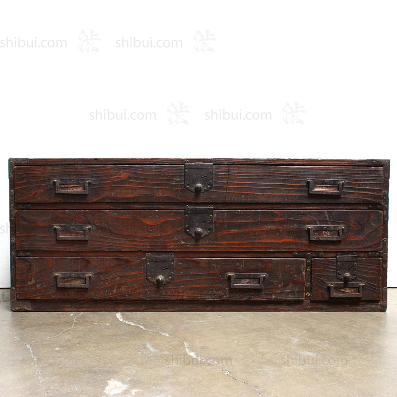 Katana Dansu | Japanese Antique Sword Chest