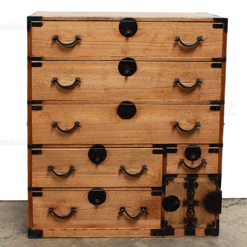 Kansai Isho Dansu | Antique Tansu Clothing Chest