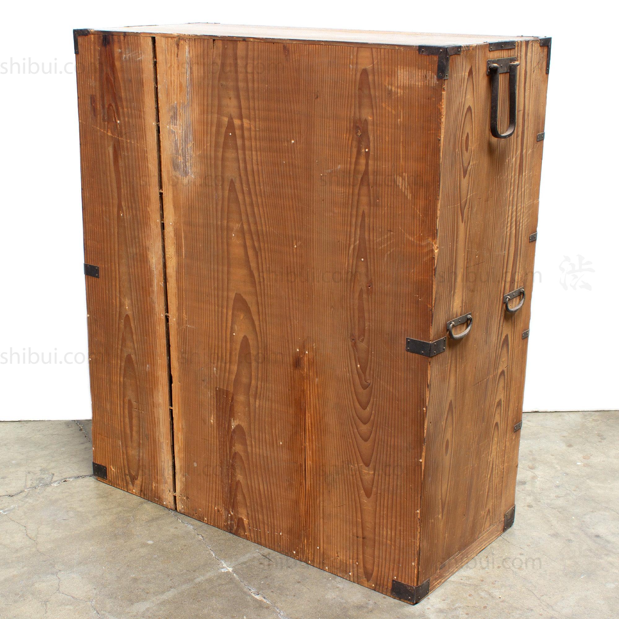 Kansai Isho Dansu | Antique Tansu Clothing Chest