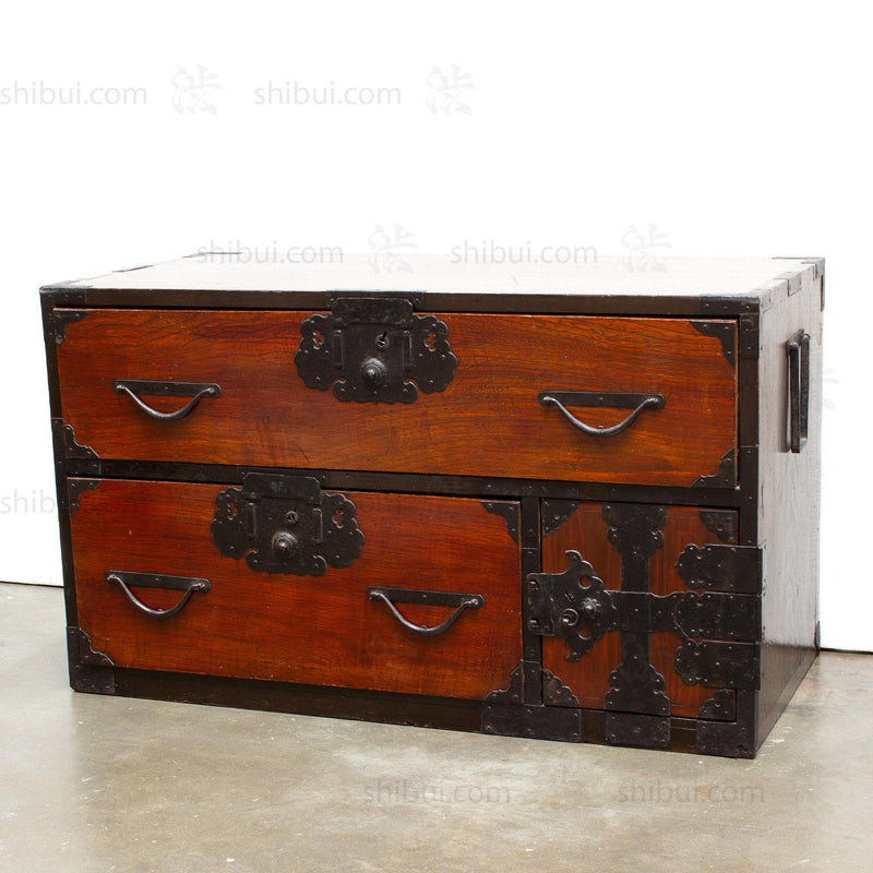 Sado Isho Dansu | Antique Tansu Clothing Chest