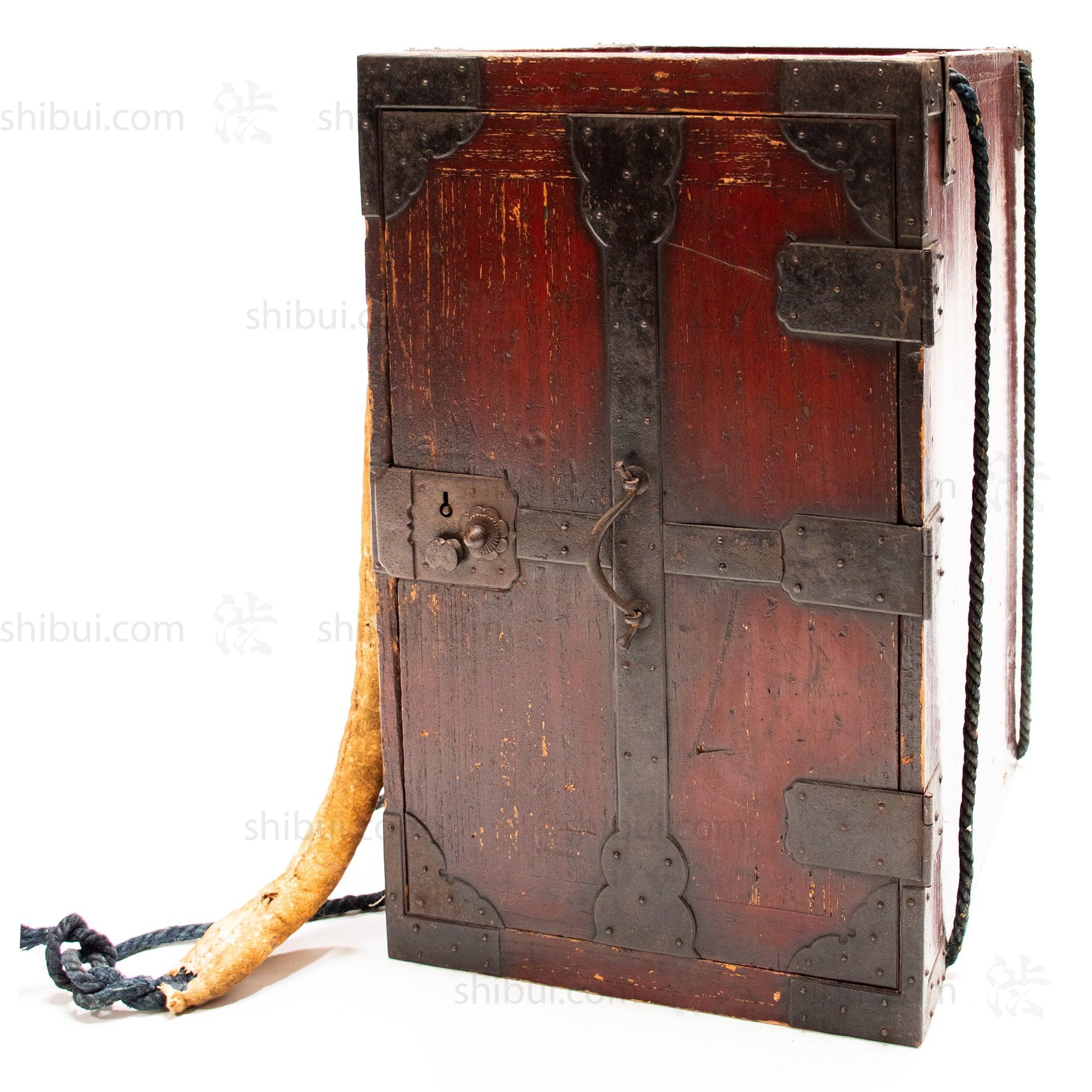 Gyosho Bako | Peddlers Backpack | Travelling Merchant's Tansu Chest