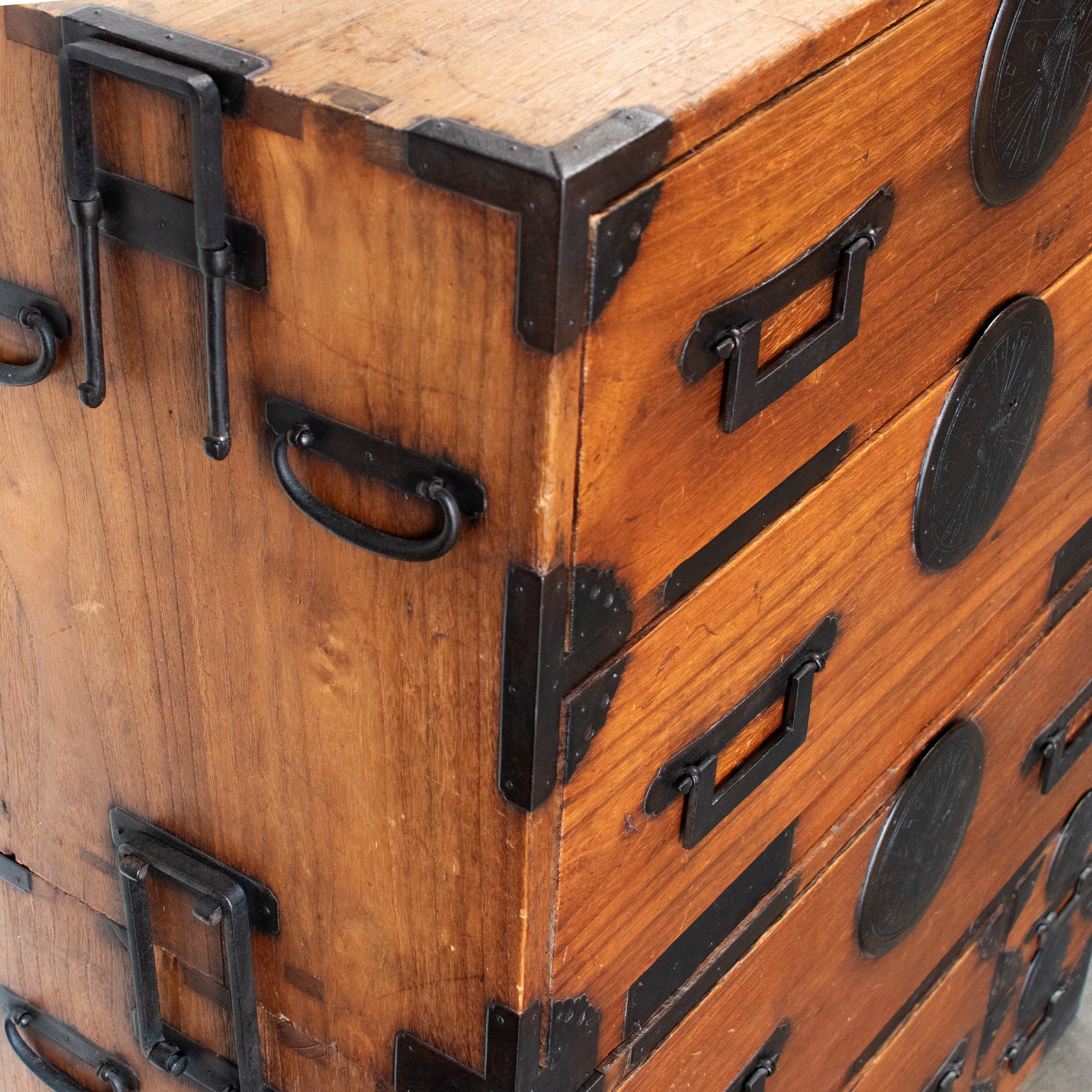 Yamagata Kiri Isho Dansu | Antique Tansu Clothing Chest