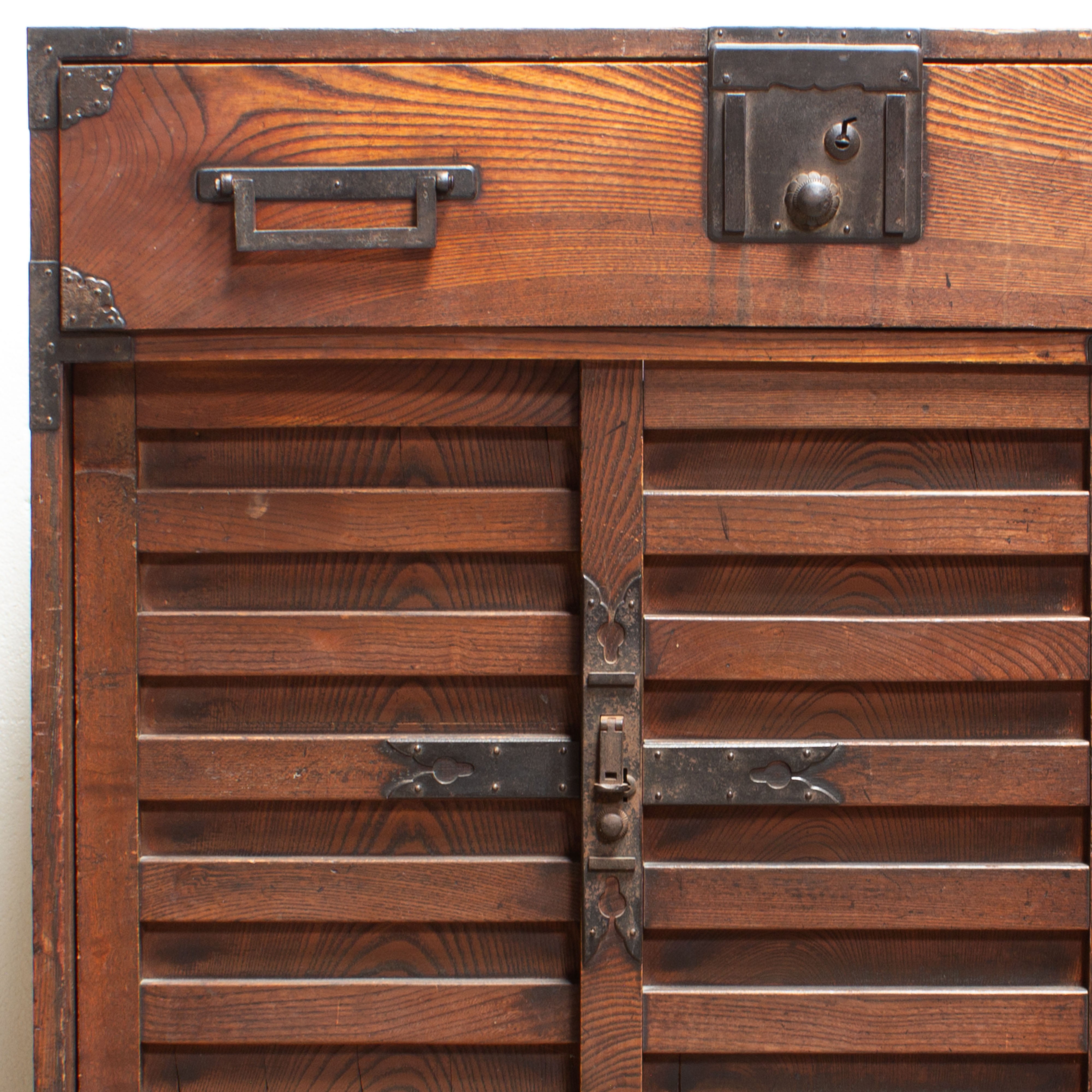 Niiagata Choba Dansu | Japanese Antique Tansu Merchants Ledger Chest