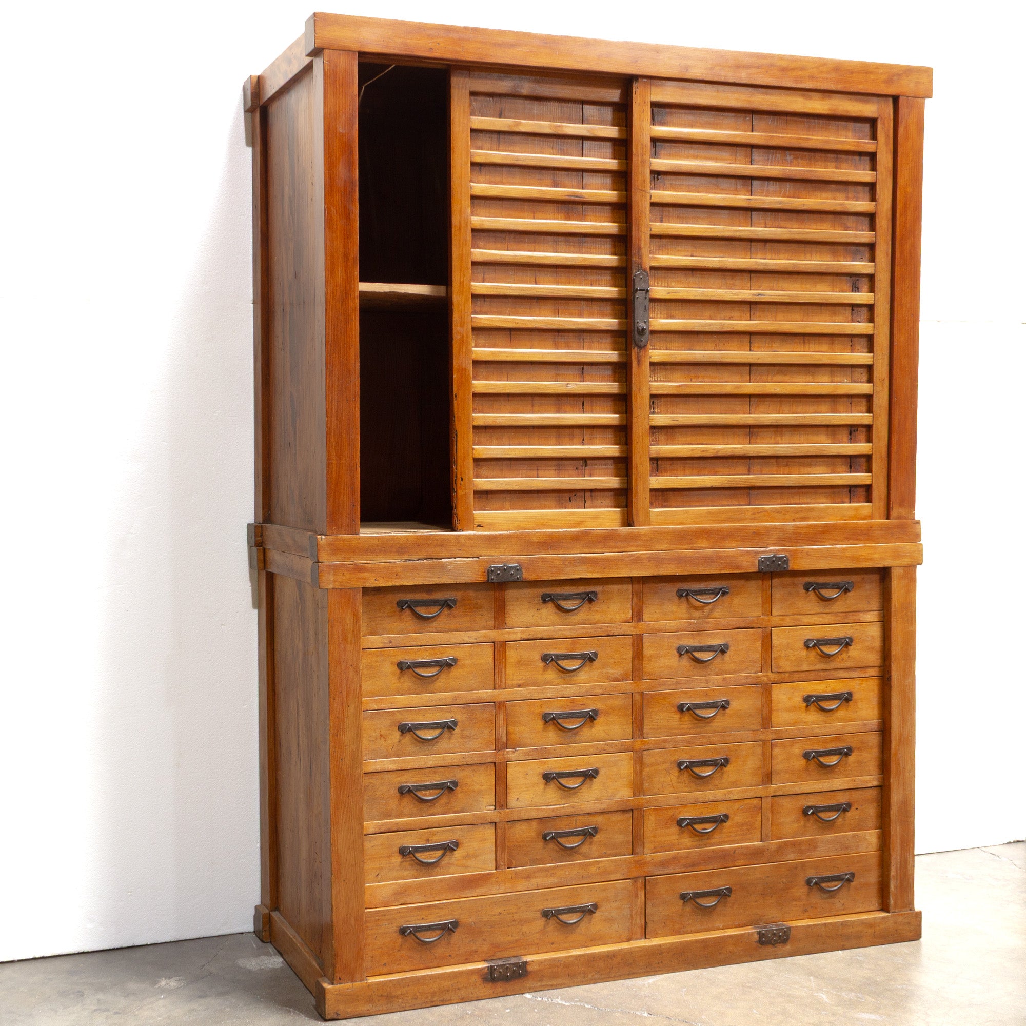 Tall Blonde Cho Dansu | Merchants Inventory Chest | Japanese Antique Cabinet