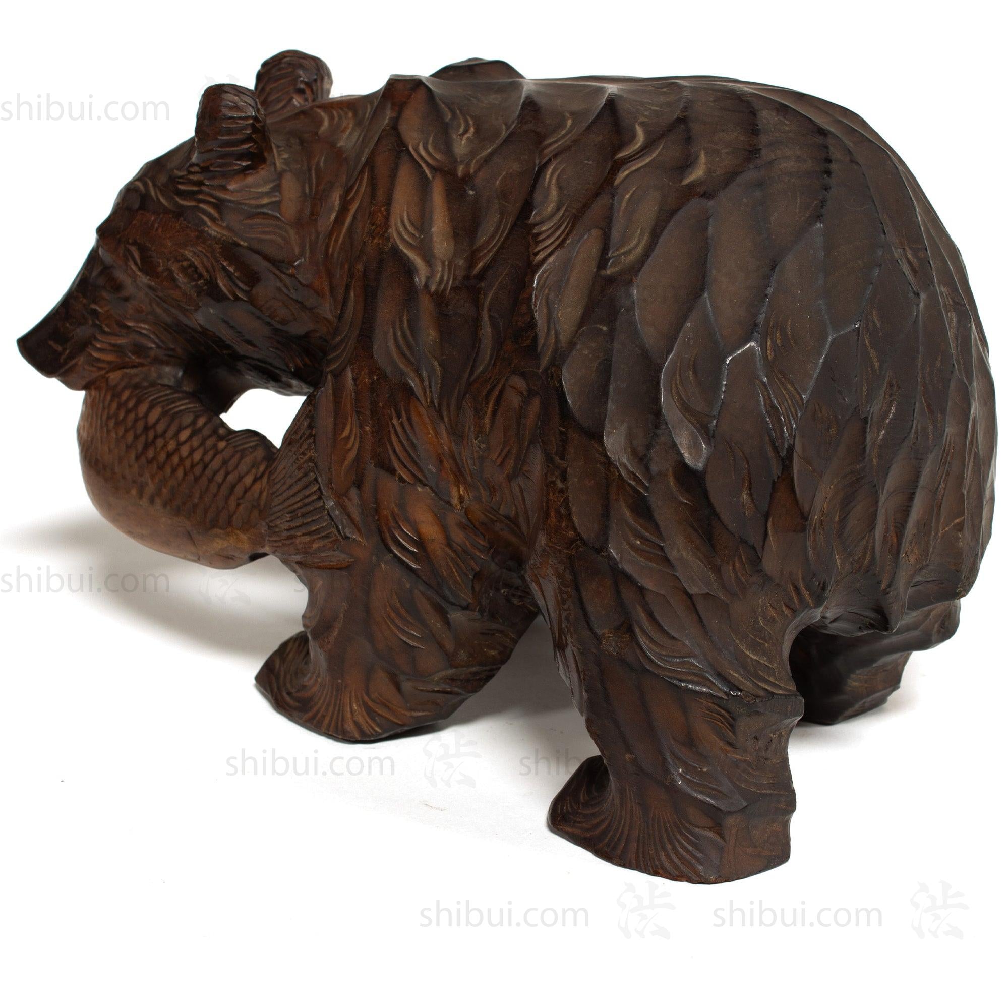 Kibori Kuma | Hand Carved Wood Bear | Japanese Hand Carved Bear with Salmon