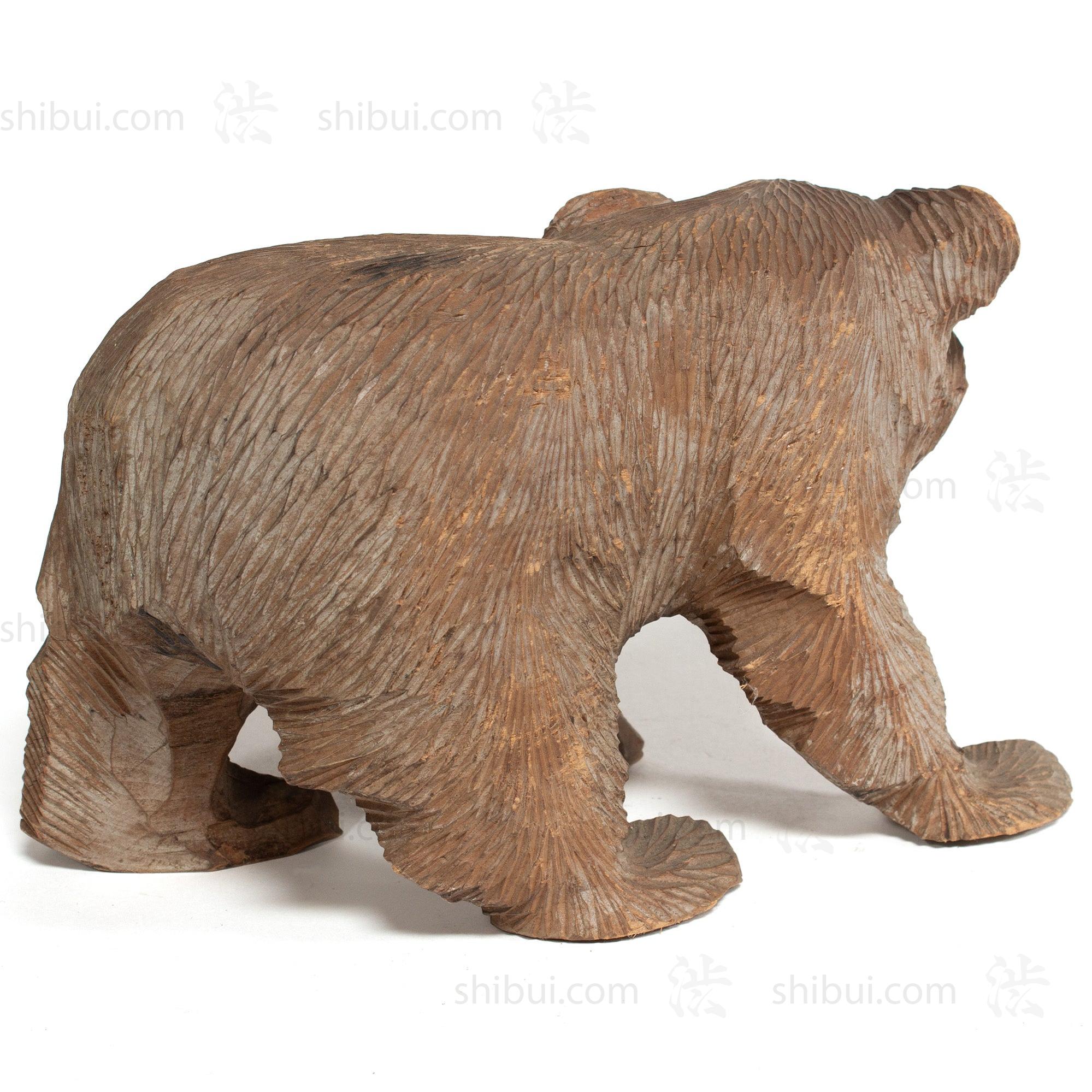 Kibori Kuma | Hand Carved Wood Bear | Japanese Hand Carved Bear with Salmon